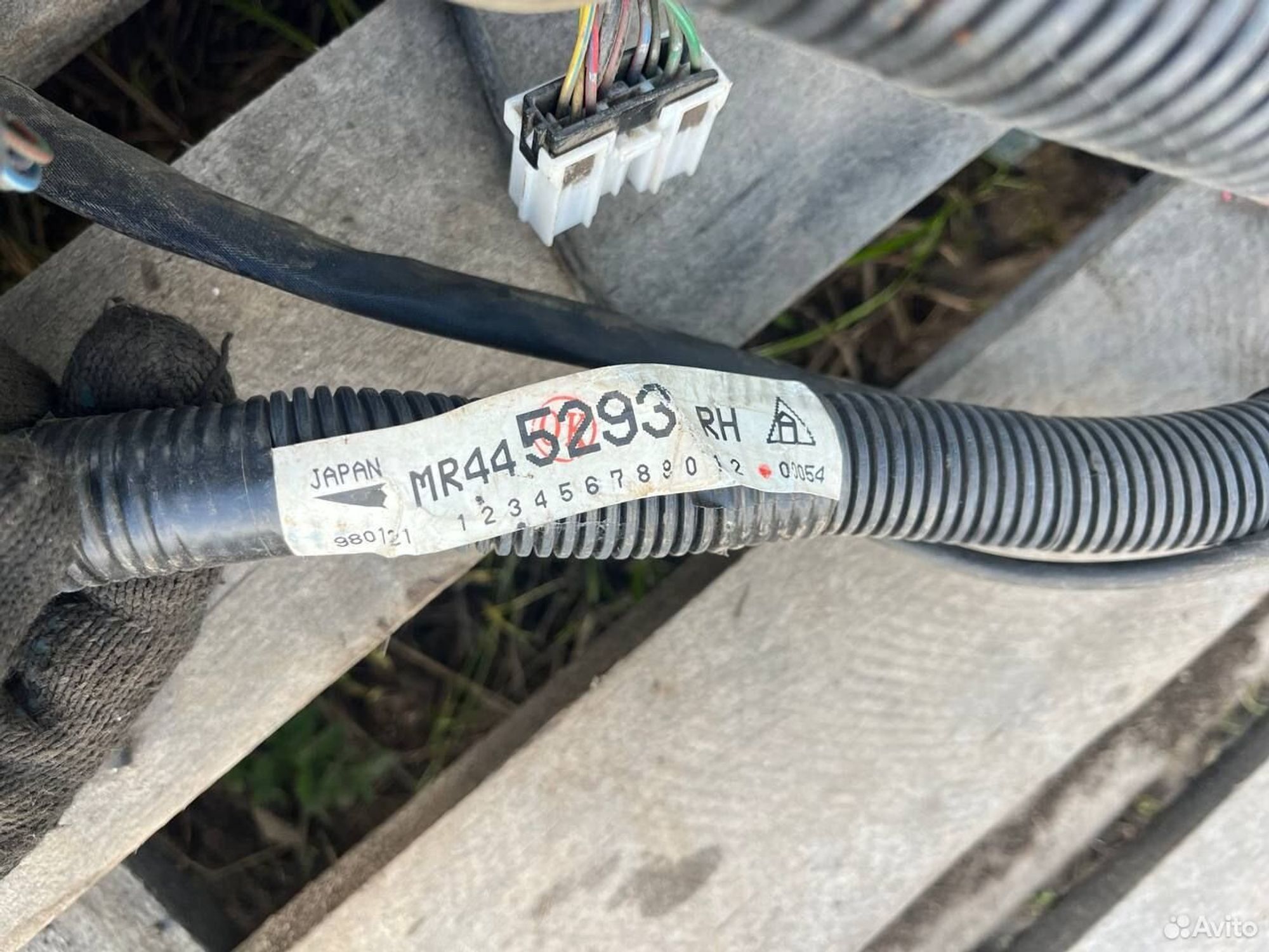 Проводка салона Mitsubishi Pajero 2 1998, 7000 рублей, Семиозерка