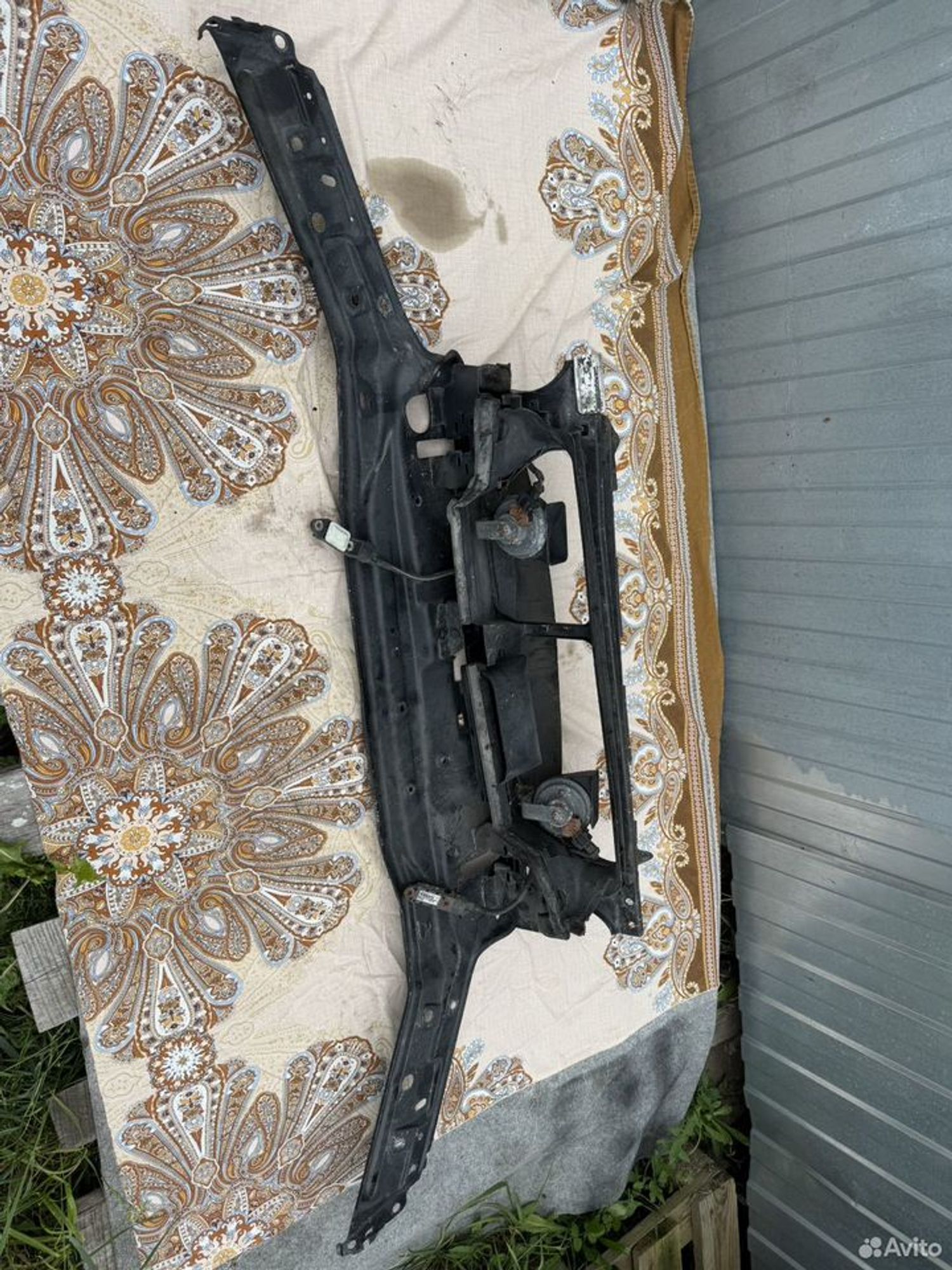 Телевизор панель Volvo xc70 xc90, 5000 рублей, Семиозерка