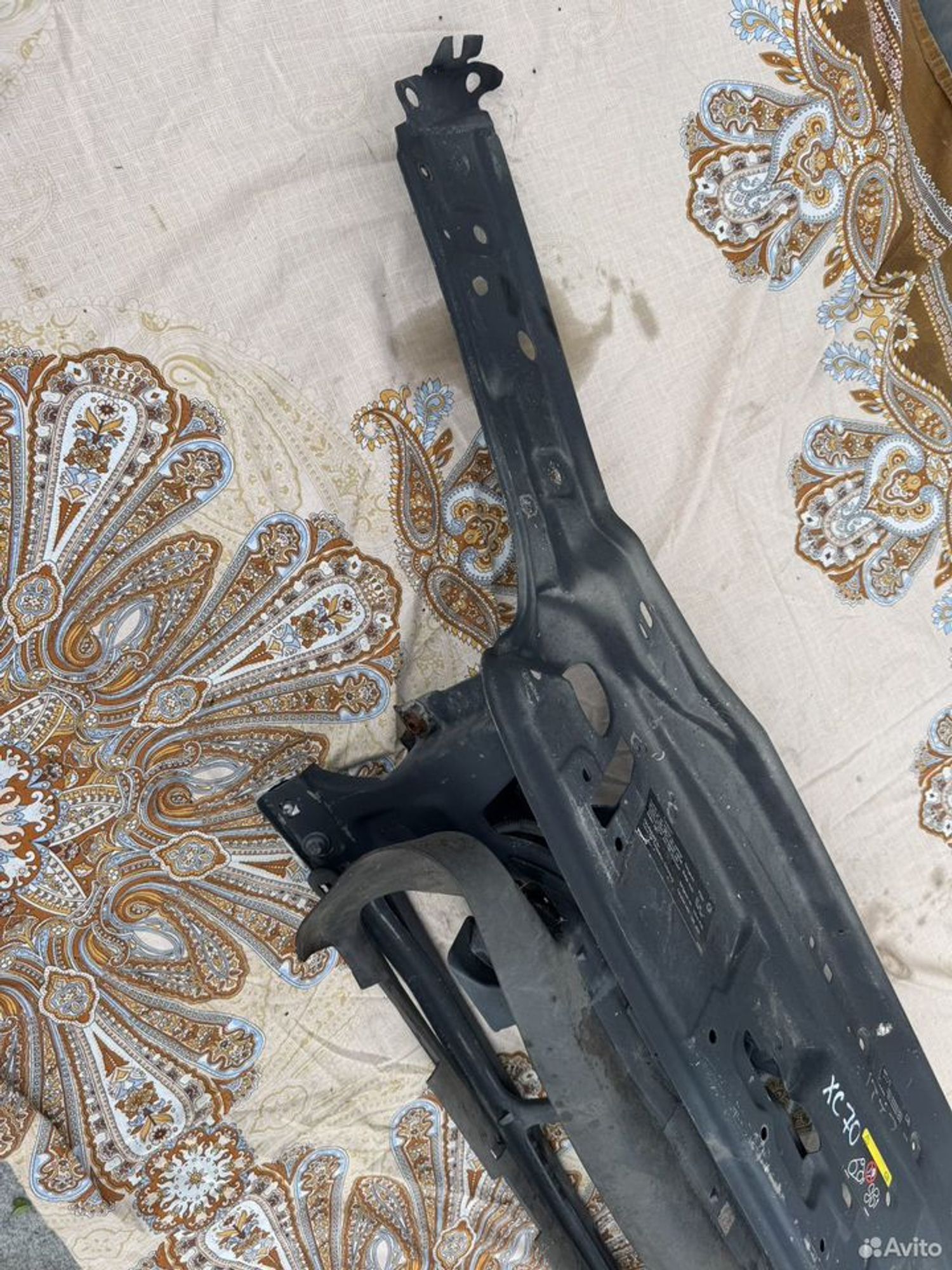 Телевизор панель Volvo xc70 xc90, 5000 рублей, Семиозерка