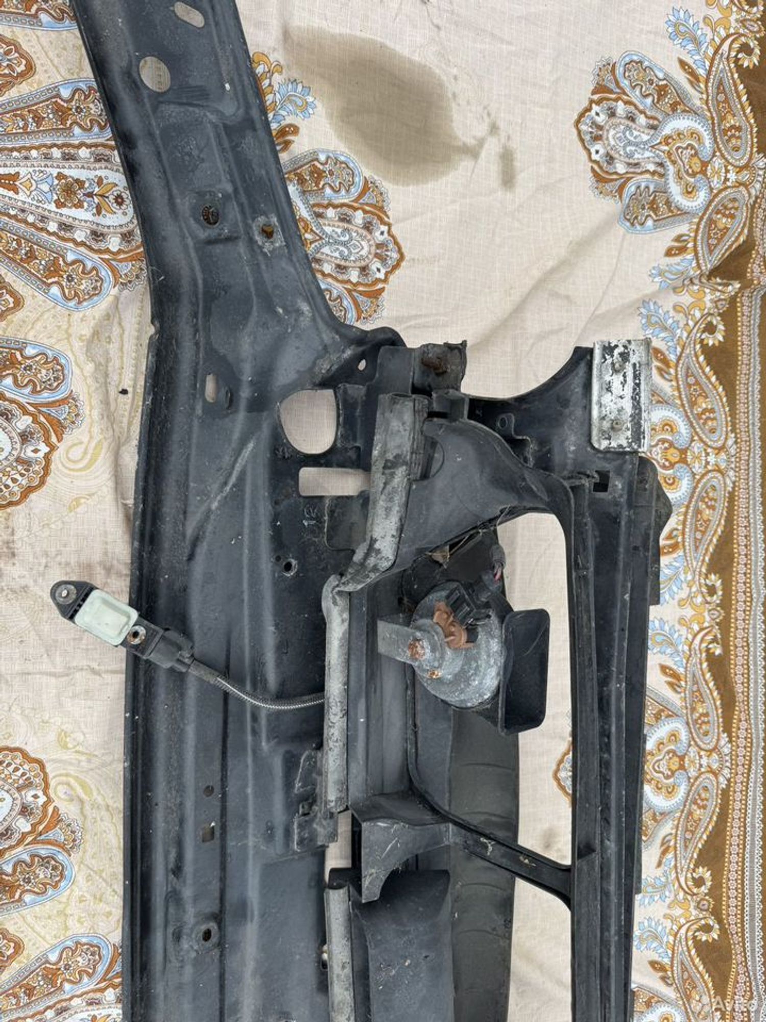 Телевизор панель Volvo xc70 xc90, 5000 рублей, Семиозерка