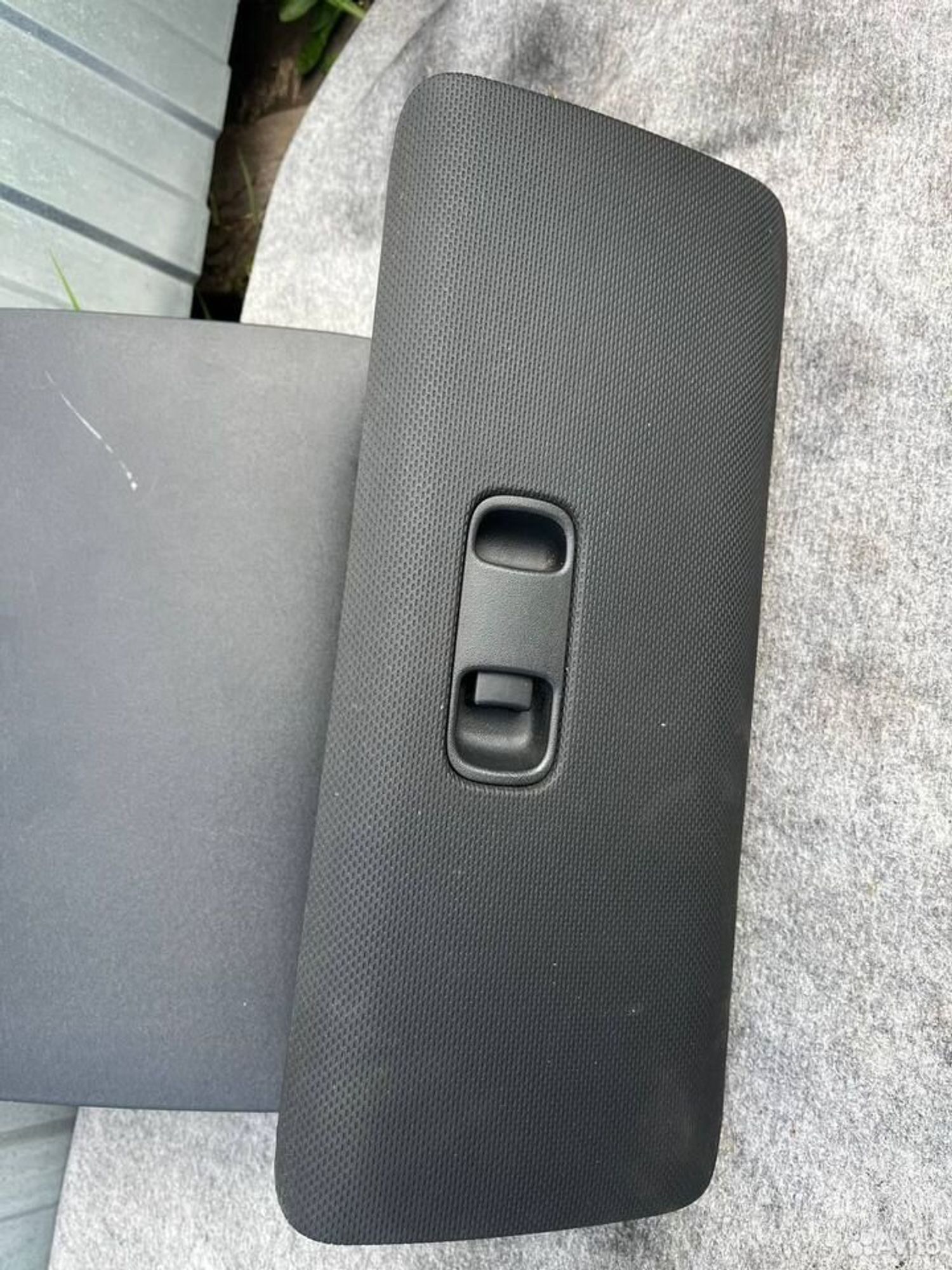 Бардачок Pajero 3, 2000 рублей, Семиозерка