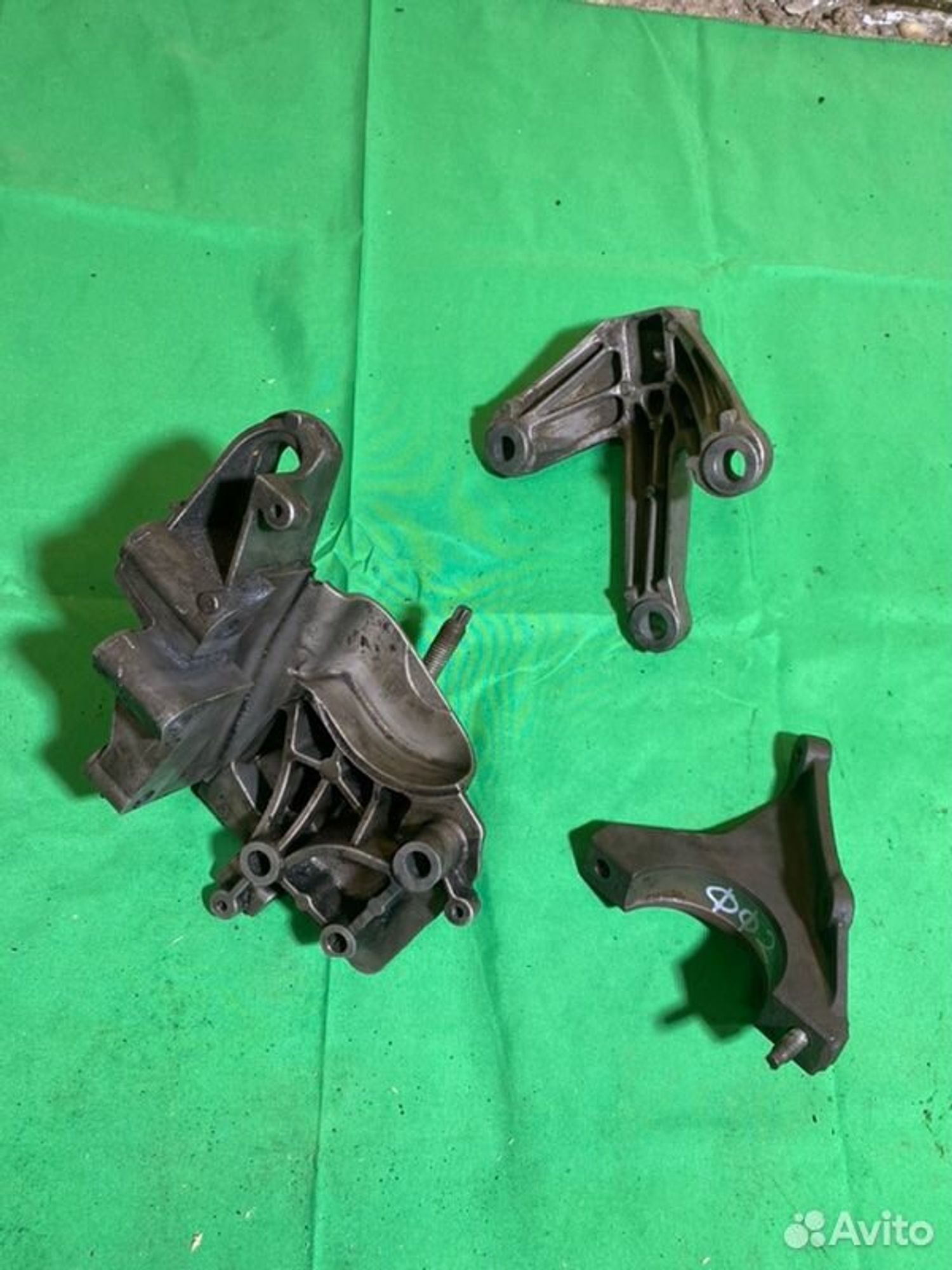 Кронштейн двигателя Ford Focus CB4 shda 2007, 1000 рублей, Семиозерка