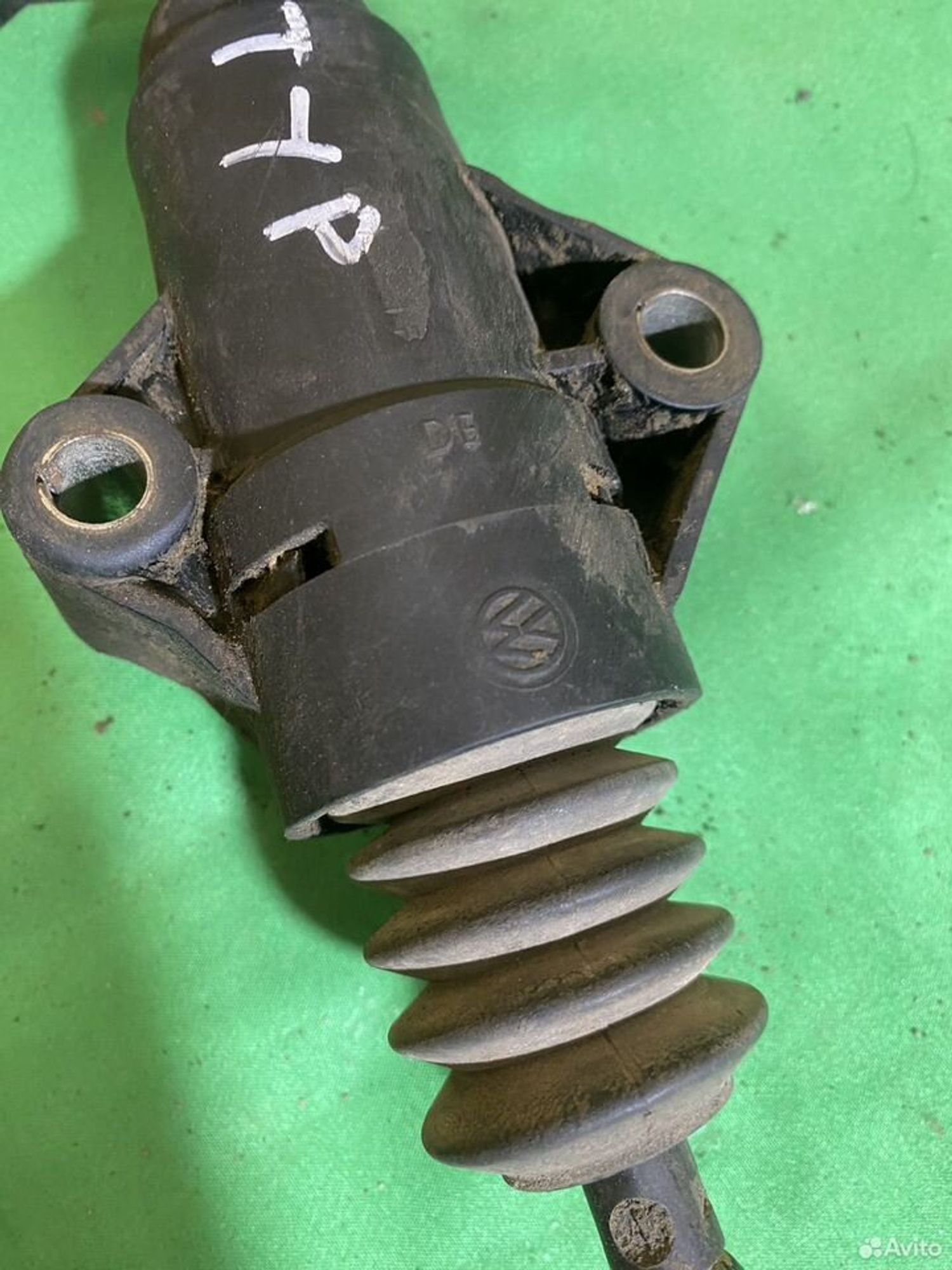 Рабочий цилиндр сцепления октавия а4, 1000 рублей, Семиозерка