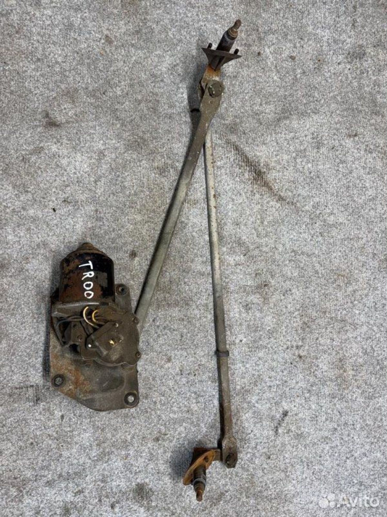 Трапеция дворников Isuzu Trooper 4JB1 1991, 2000 рублей, Семиозерка