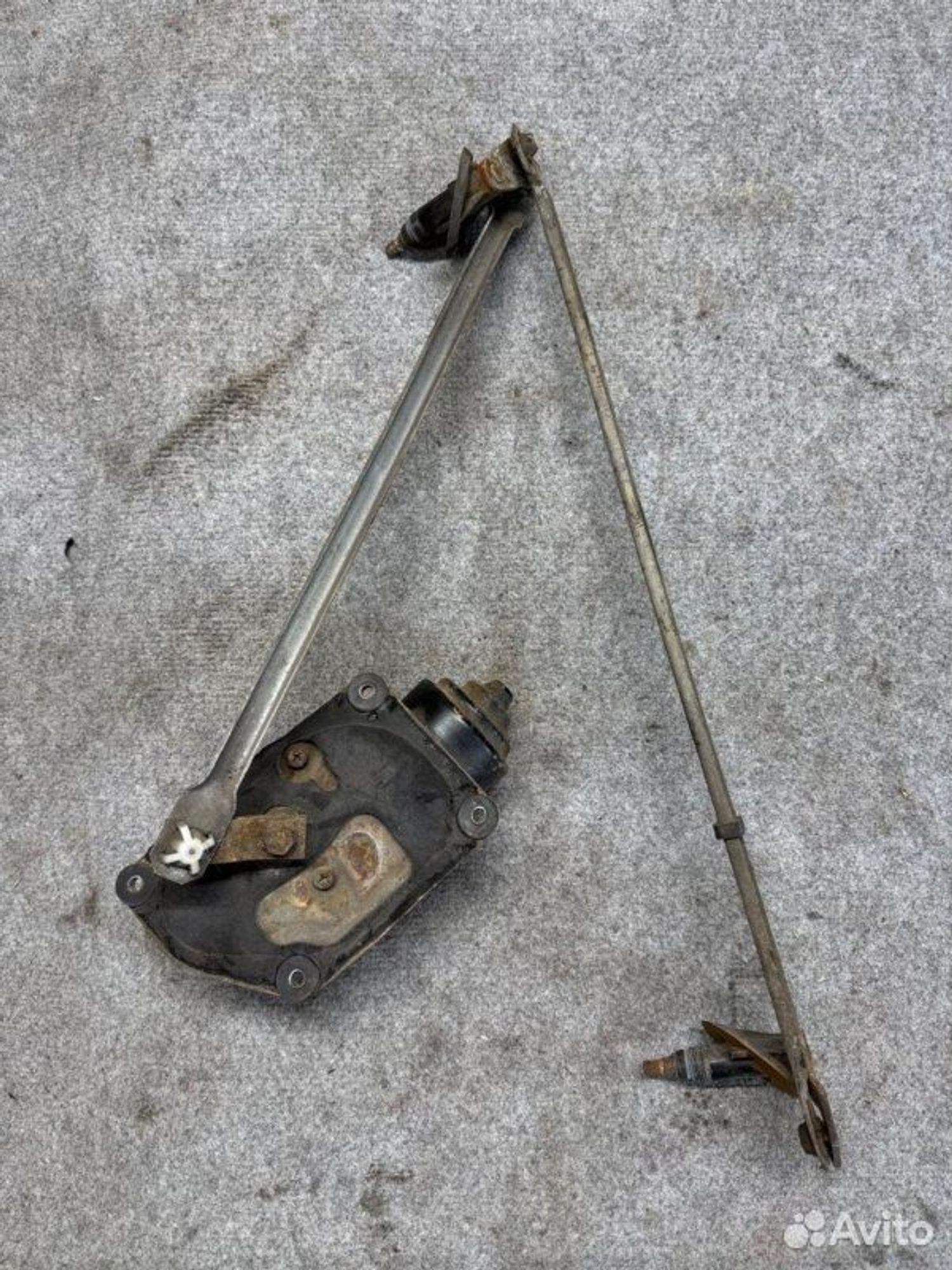 Трапеция дворников Isuzu Trooper 4JB1 1991, 2000 рублей, Семиозерка