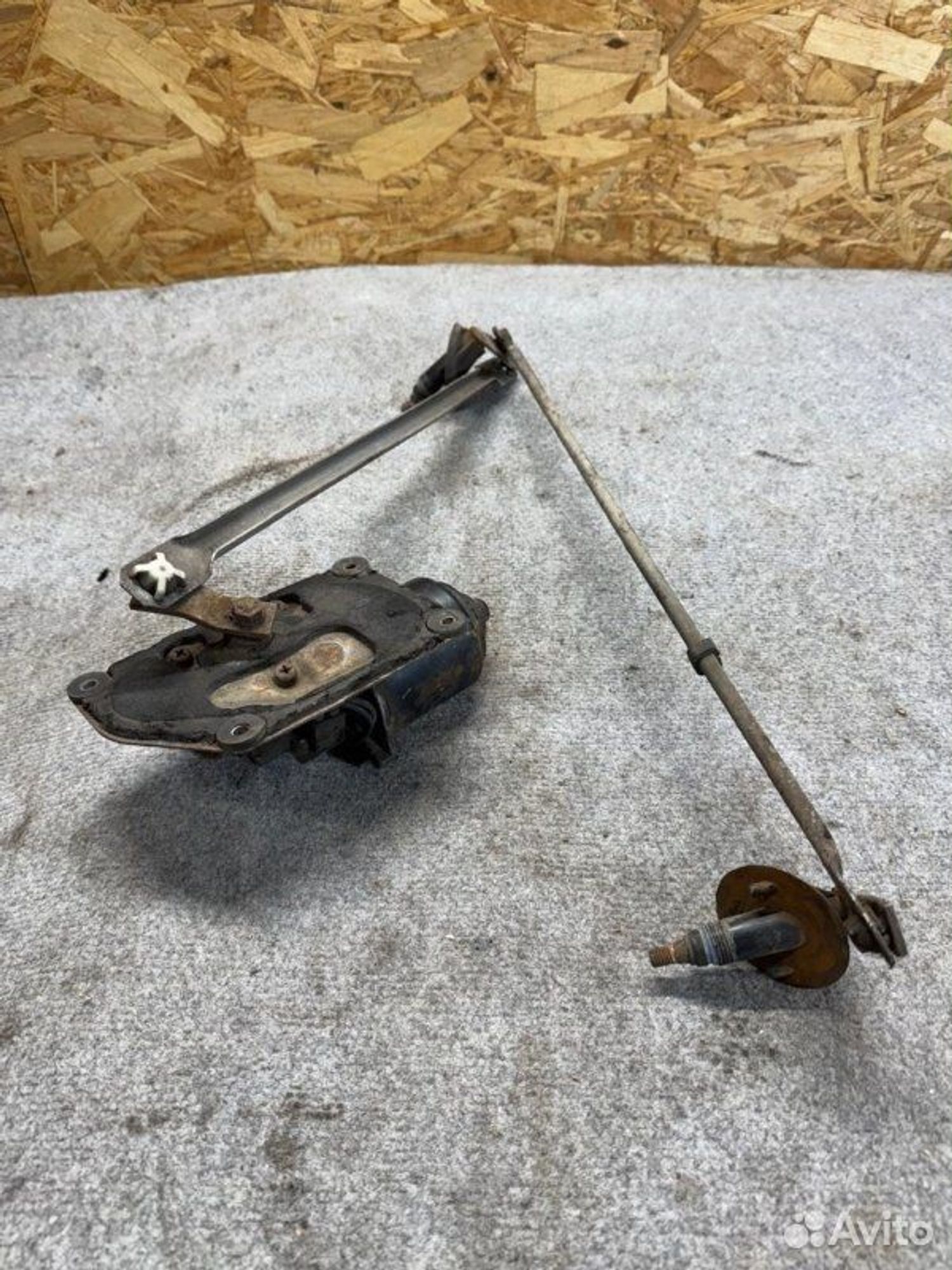 Трапеция дворников Isuzu Trooper 4JB1 1991, 2000 рублей, Семиозерка