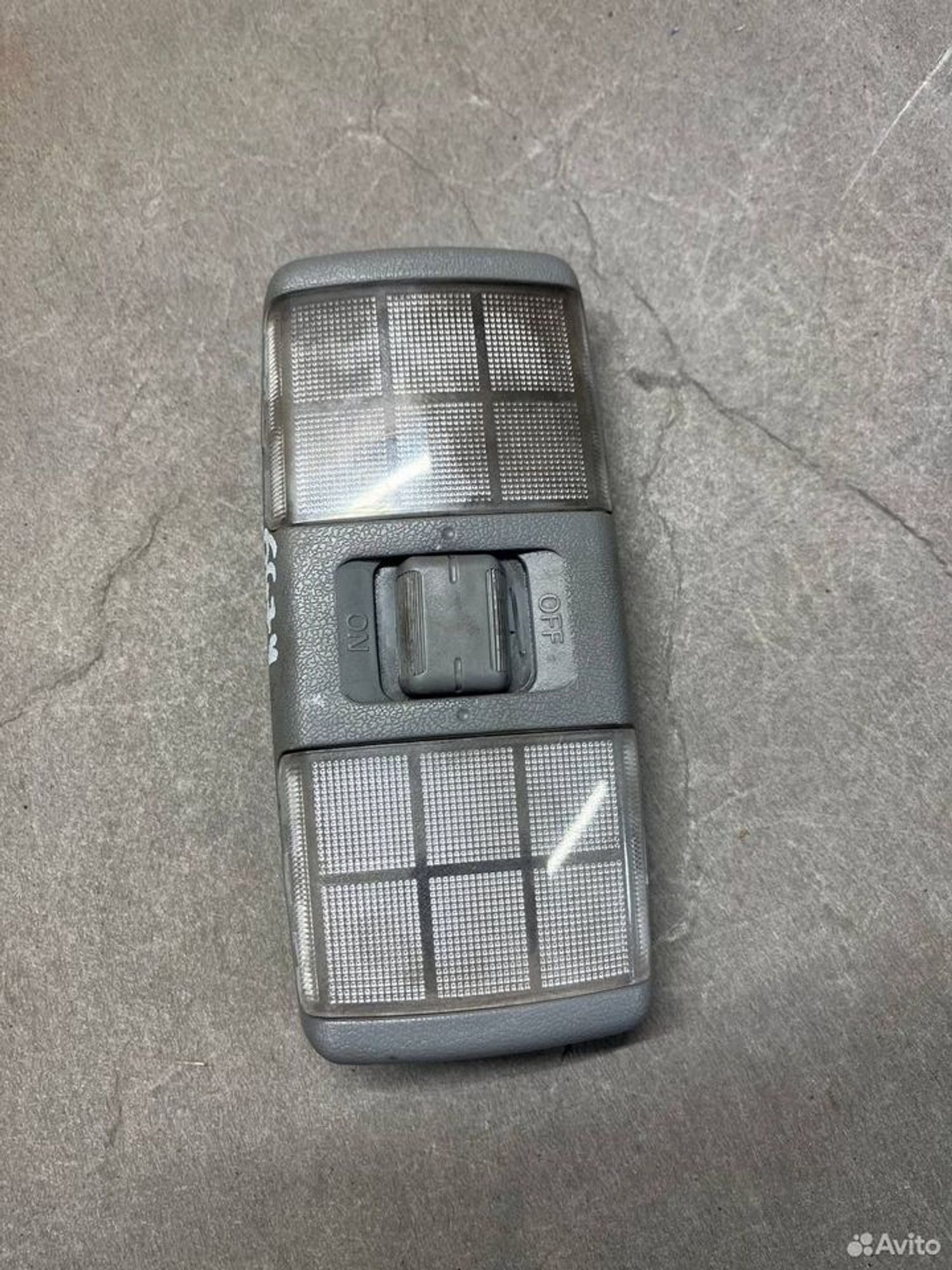 Плафон подсветки салона Mitsubishi Pajero 2, 1000 рублей, Семиозерка