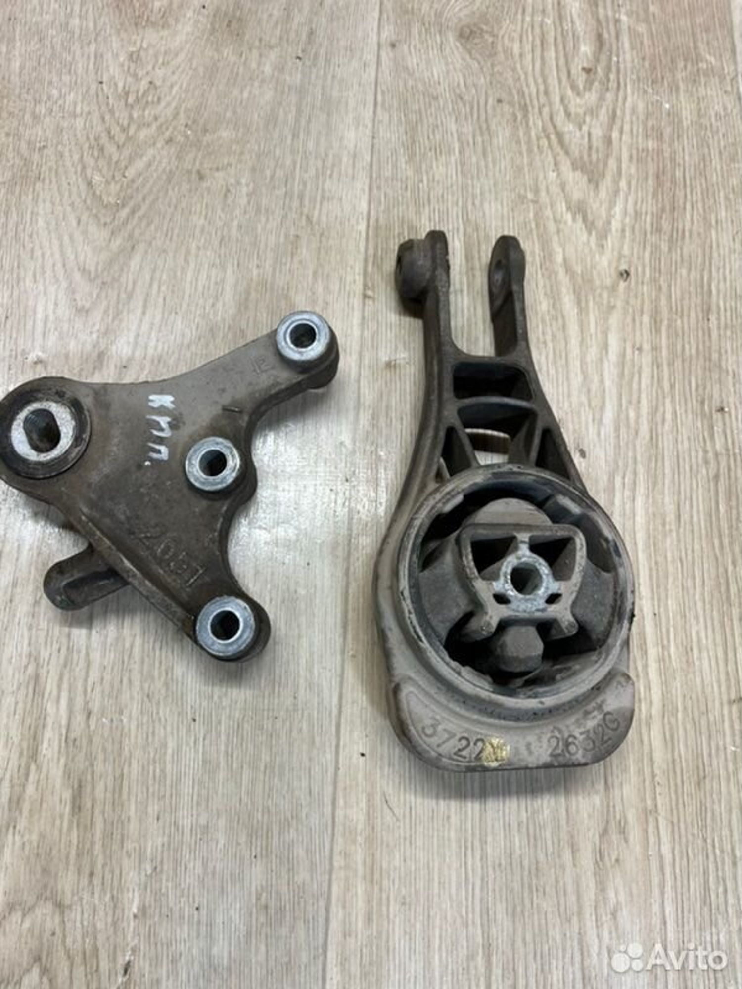 Подушка МКПП Chevrolet Cobalt B15D2 2015, 2000 рублей, Семиозерка