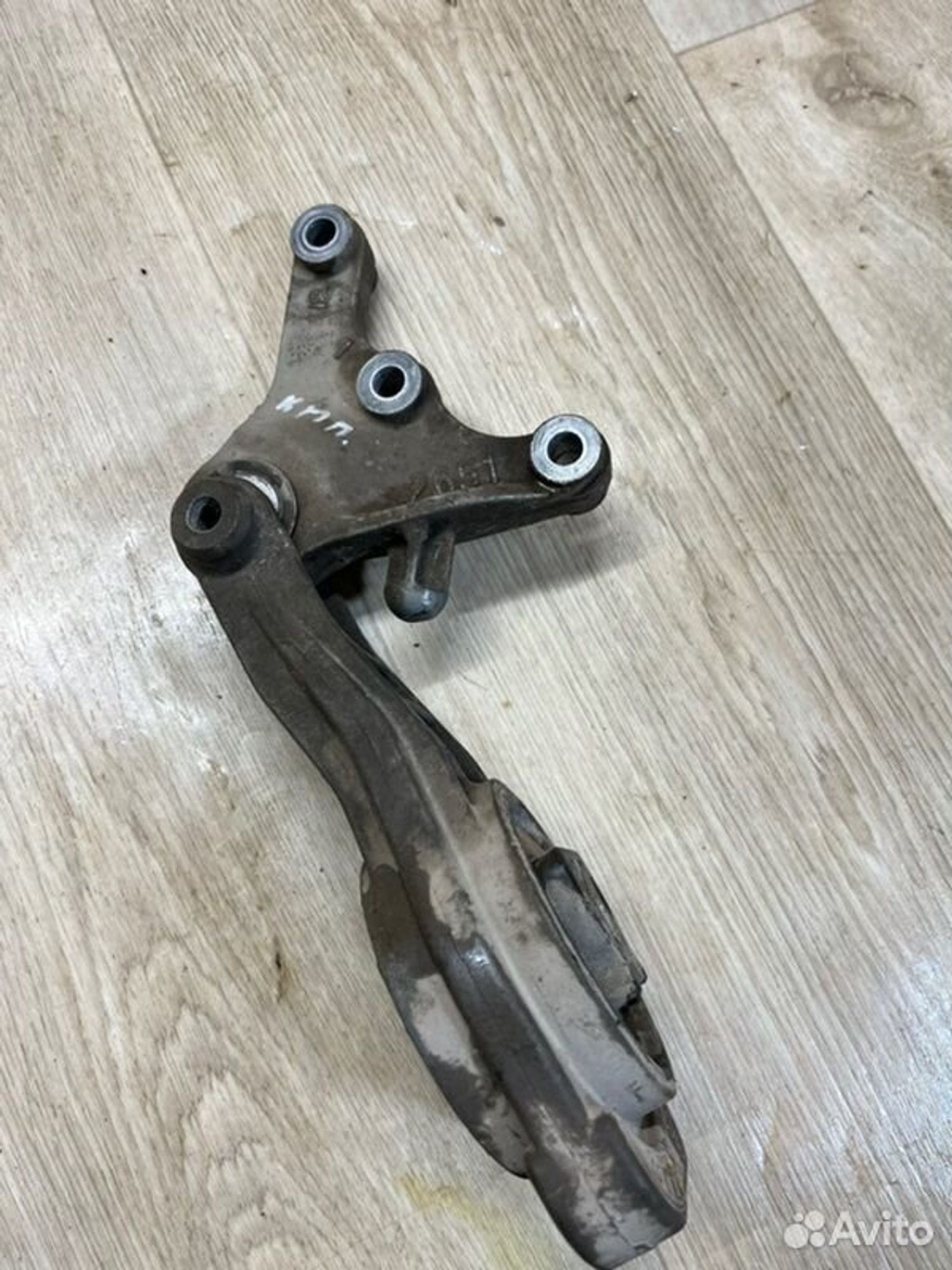 Подушка МКПП Chevrolet Cobalt B15D2 2015, 2000 рублей, Семиозерка