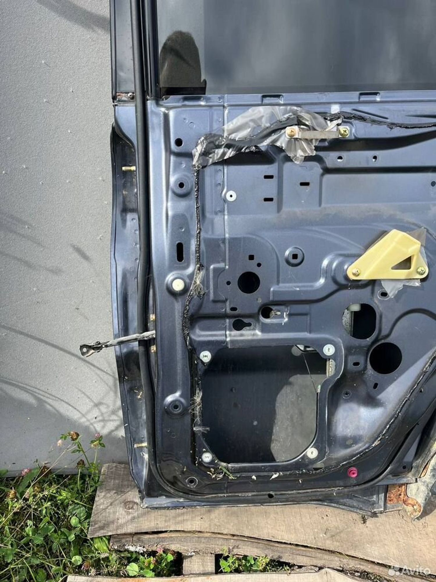 Дверь задняя правая Pajero 3, 8000 рублей, Семиозерка