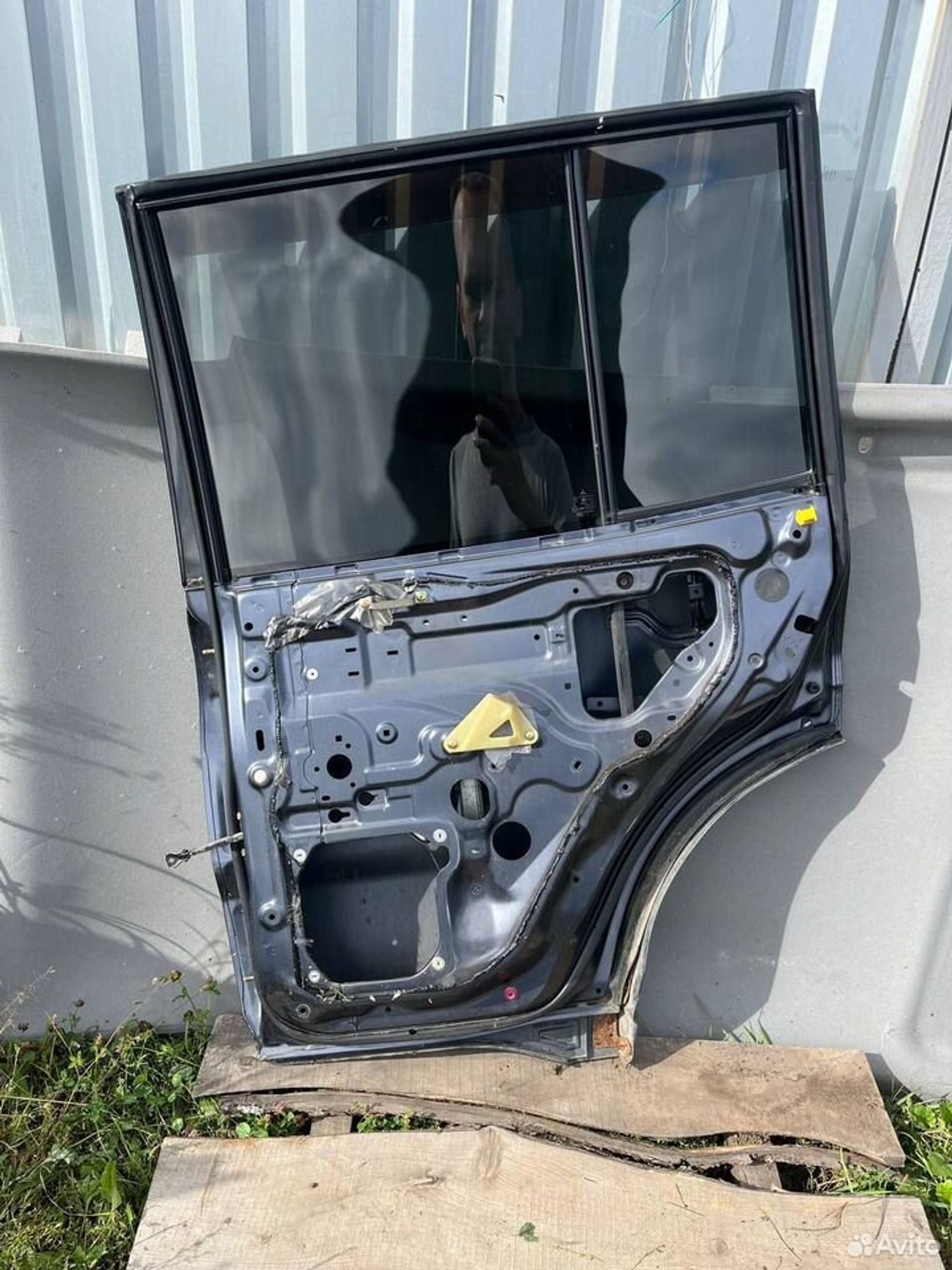 Дверь задняя правая Pajero 3, 8000 рублей, Семиозерка