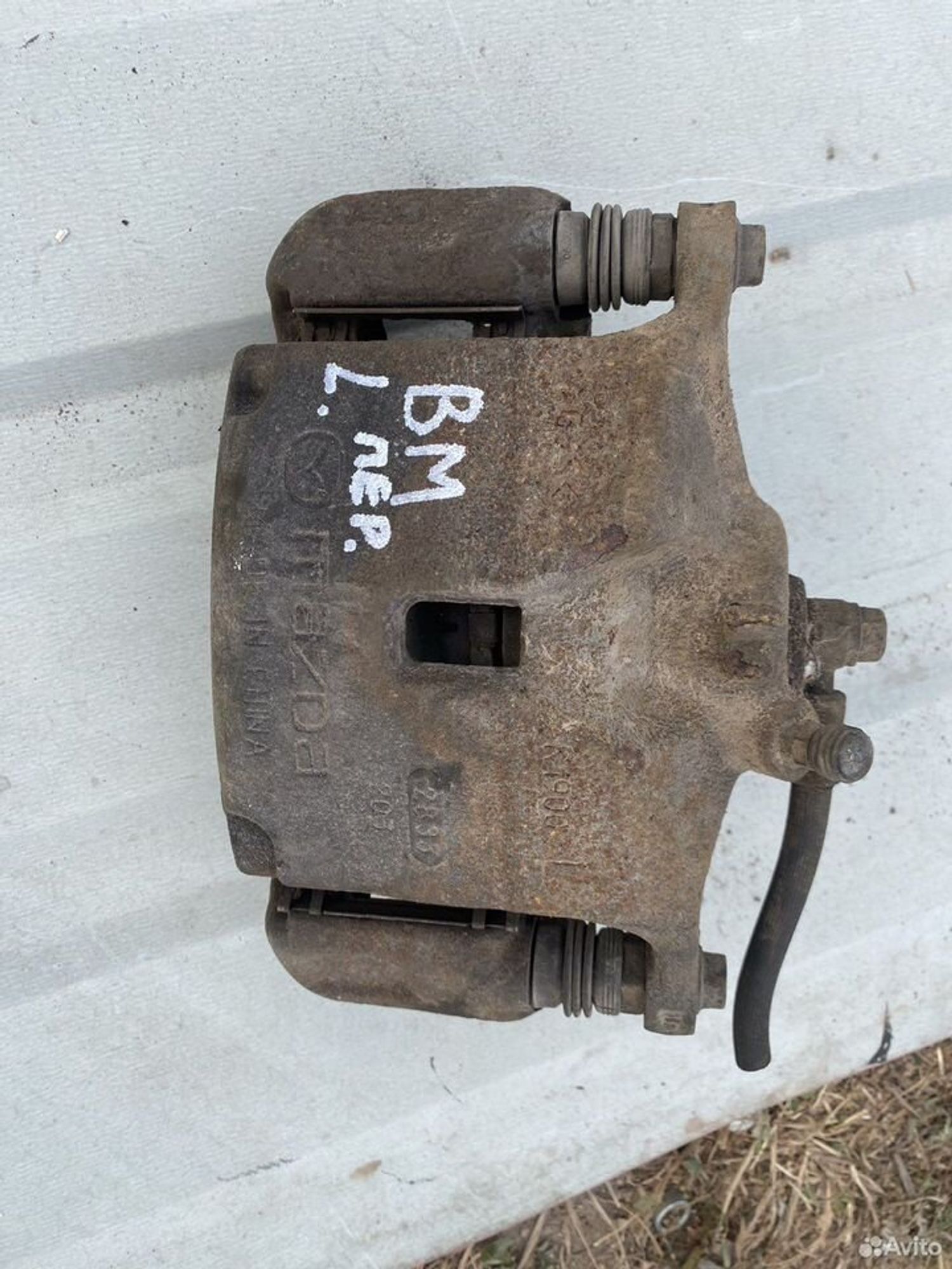 Суппорт тормозной передний левый mazda 3 bm, 2800 рублей, Семиозерка