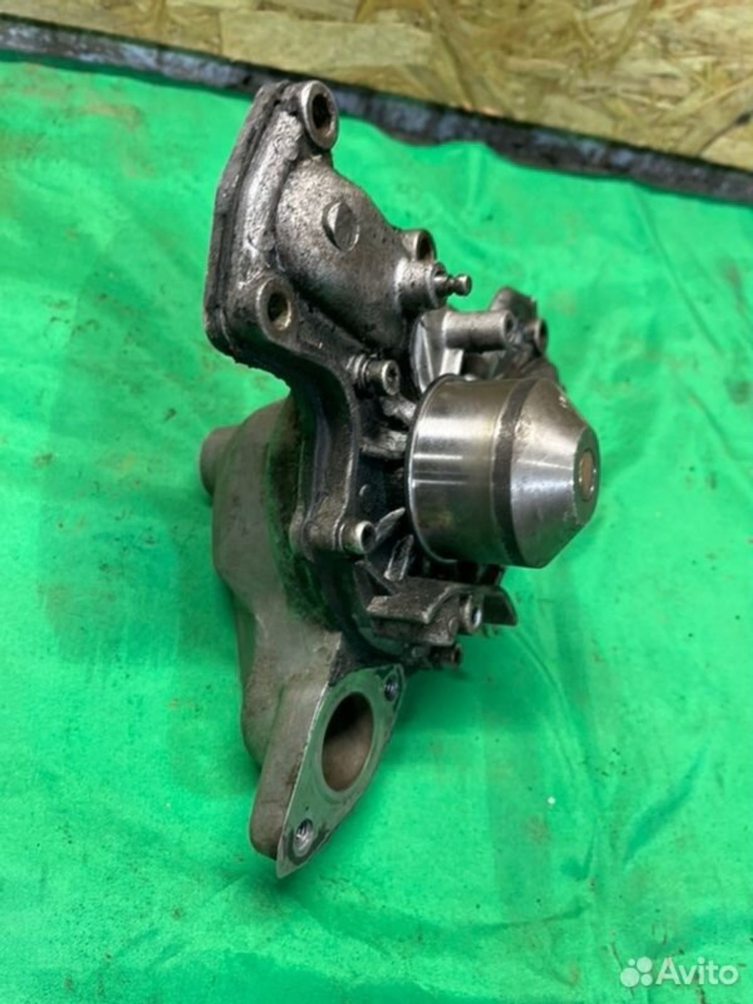 Помпа Mitsubishi Pajero 6G72 1993, 1000 рублей, Семиозерка