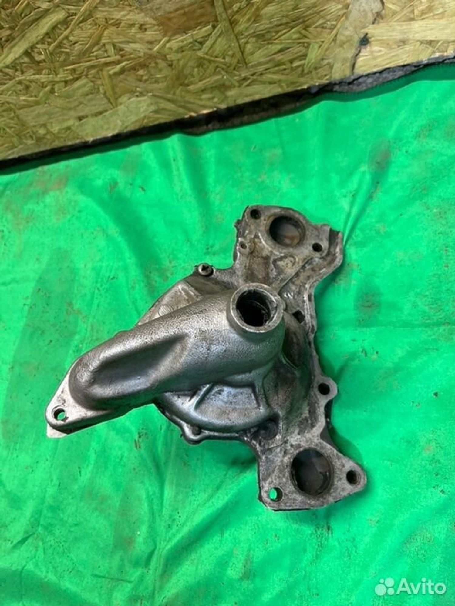 Помпа Mitsubishi Pajero 6G72 1993, 1000 рублей, Семиозерка