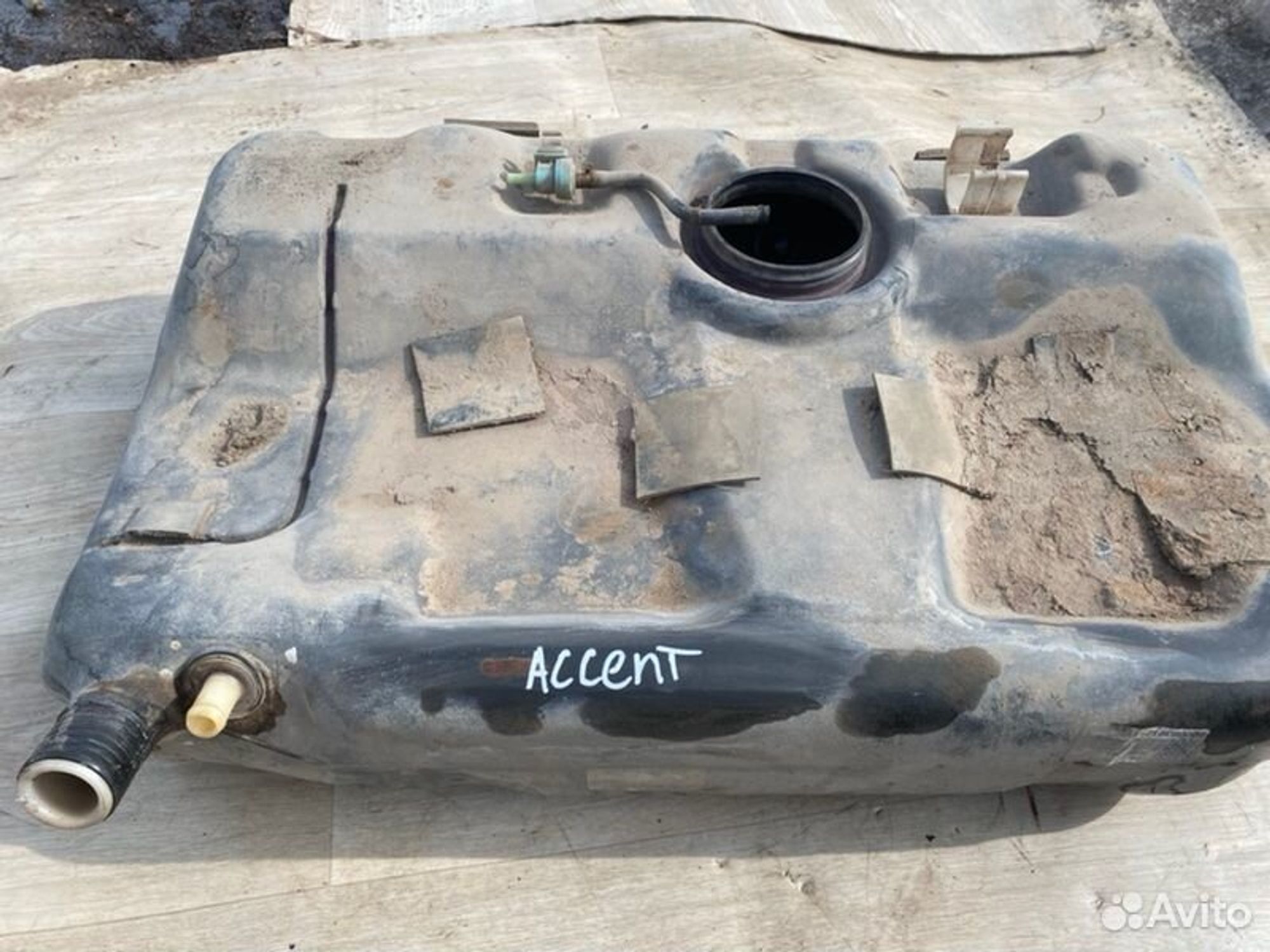 Бак топливный Hyundai Accent G4EB 2006, 2000 рублей, Семиозерка