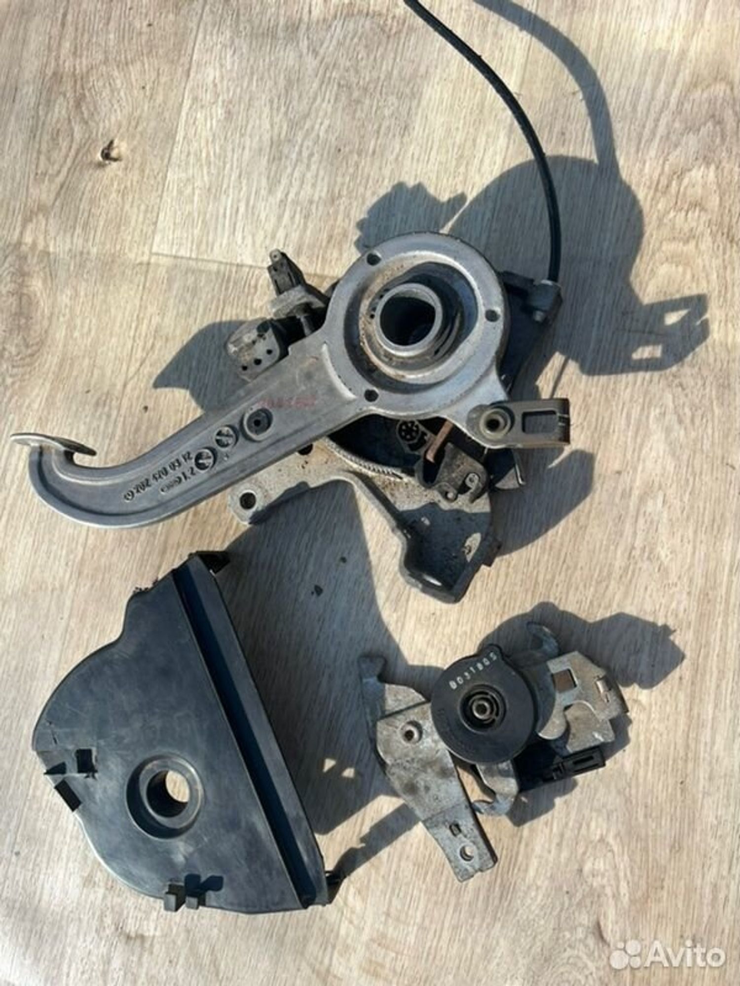 Педаль стояночного тормоза Mercedes E240 W210, 2000 рублей, Семиозерка