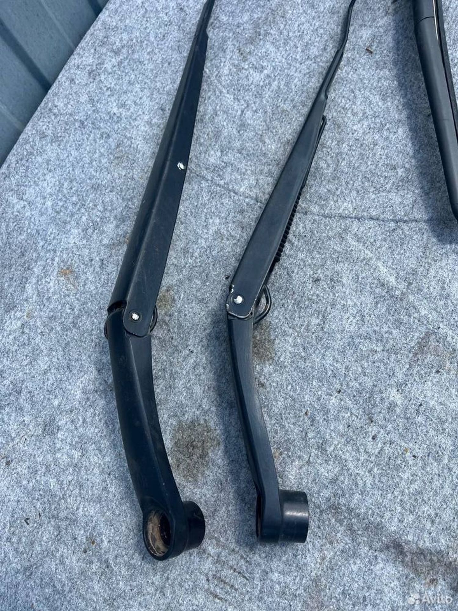 Поводок дворников Hyundai Solaris 1, 2000 рублей, Семиозерка