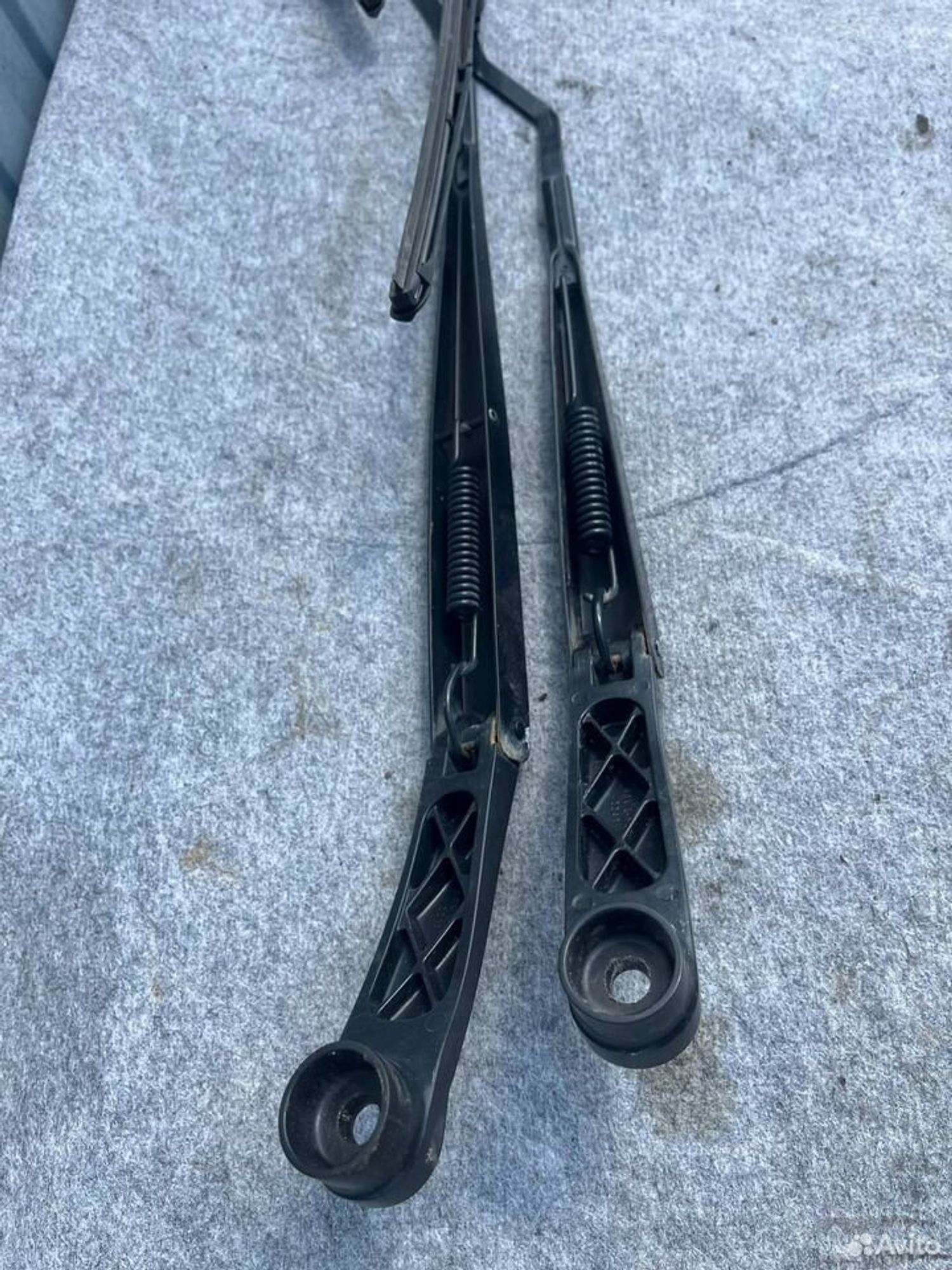 Поводок дворников Hyundai Solaris 1, 2000 рублей, Семиозерка