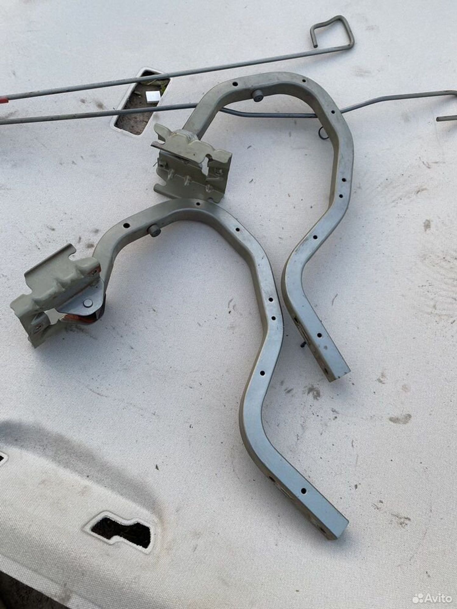 Петли багажника nissan almera n16, 1000 рублей, Семиозерка