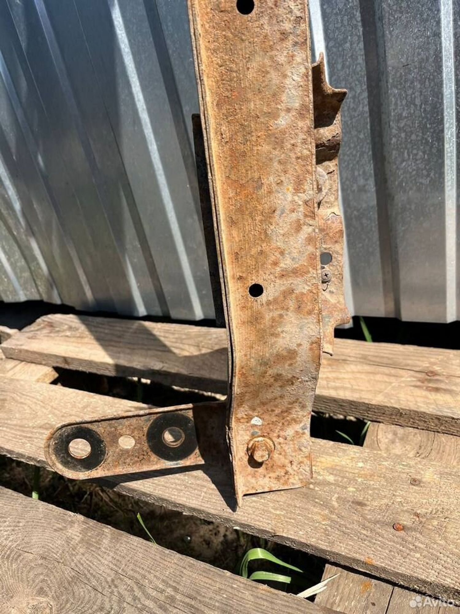 Нижняя балка телевизора chery bonus, 1500 рублей, Семиозерка