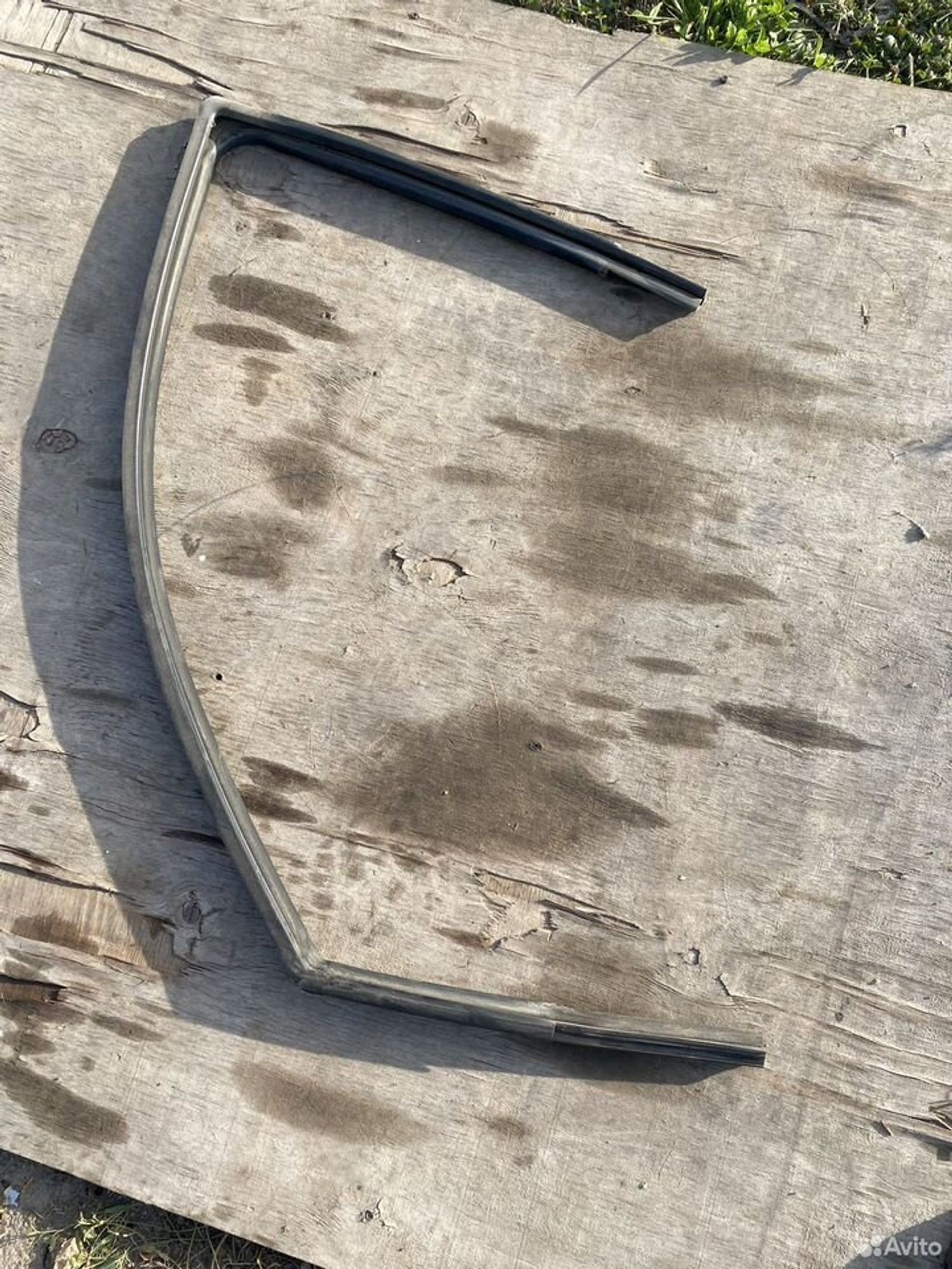 Уплотнительная резинка стекла переднего getz, 900 рублей, Семиозерка