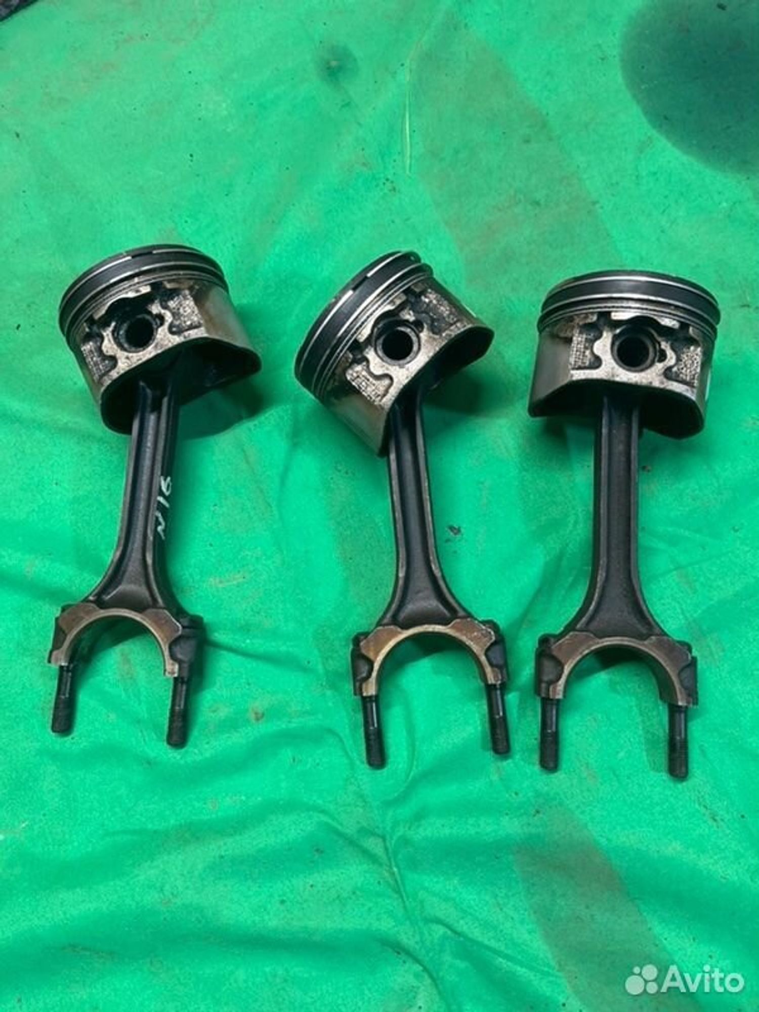 Поршень Nissan Almera N16 QG15DE 2005, 1000 рублей, Семиозерка