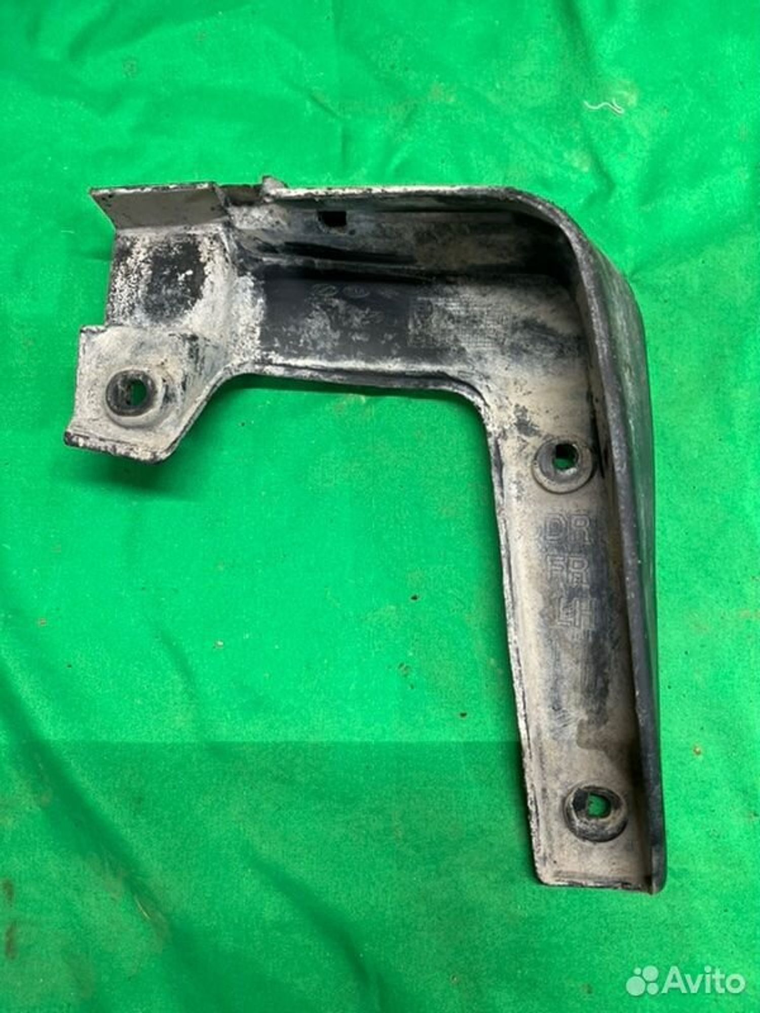 Брызговик передний левый Kia Ceed JD G4FG 2013, 700 рублей, Семиозерка