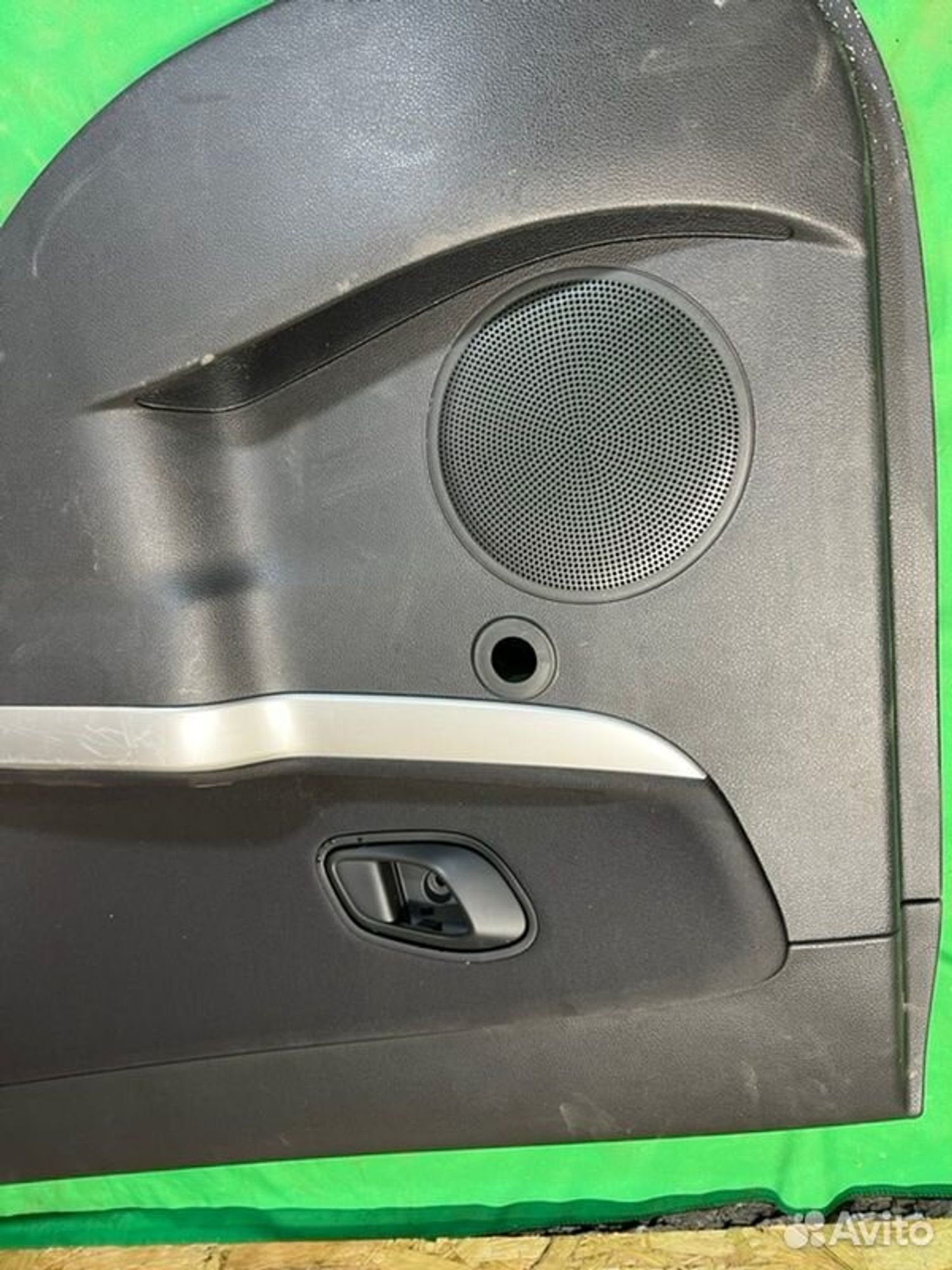 Обшивка боковой двери задняя правая Kia Ceed JD, 1000 рублей, Семиозерка