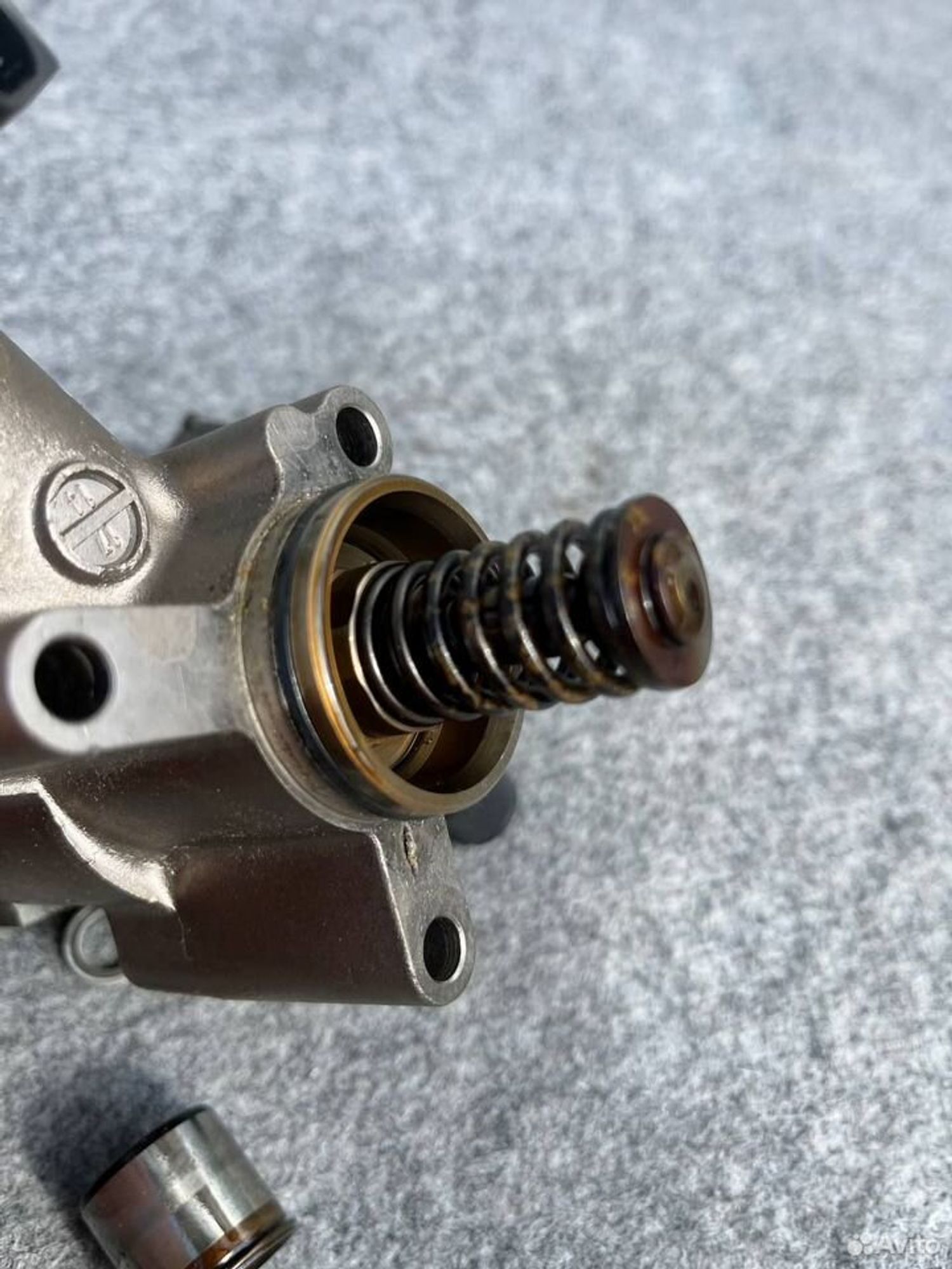 Топливный насос Audi A4 B7 2.0, 12000 рублей, Семиозерка