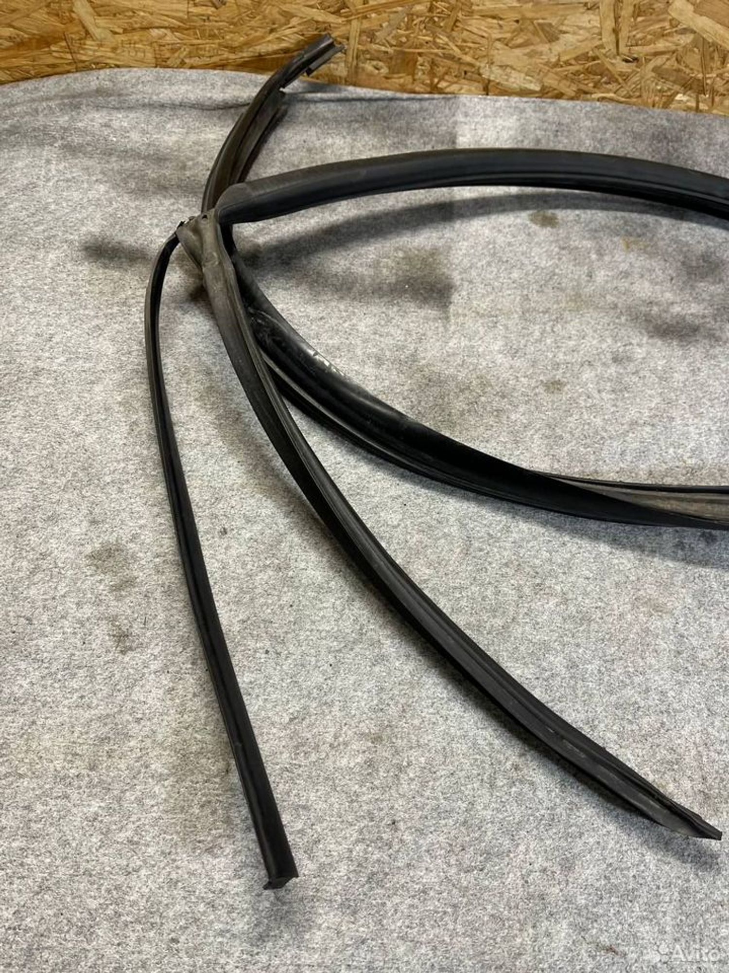 Резинка уплотнительная двери BMW E53, 1500 рублей, Семиозерка