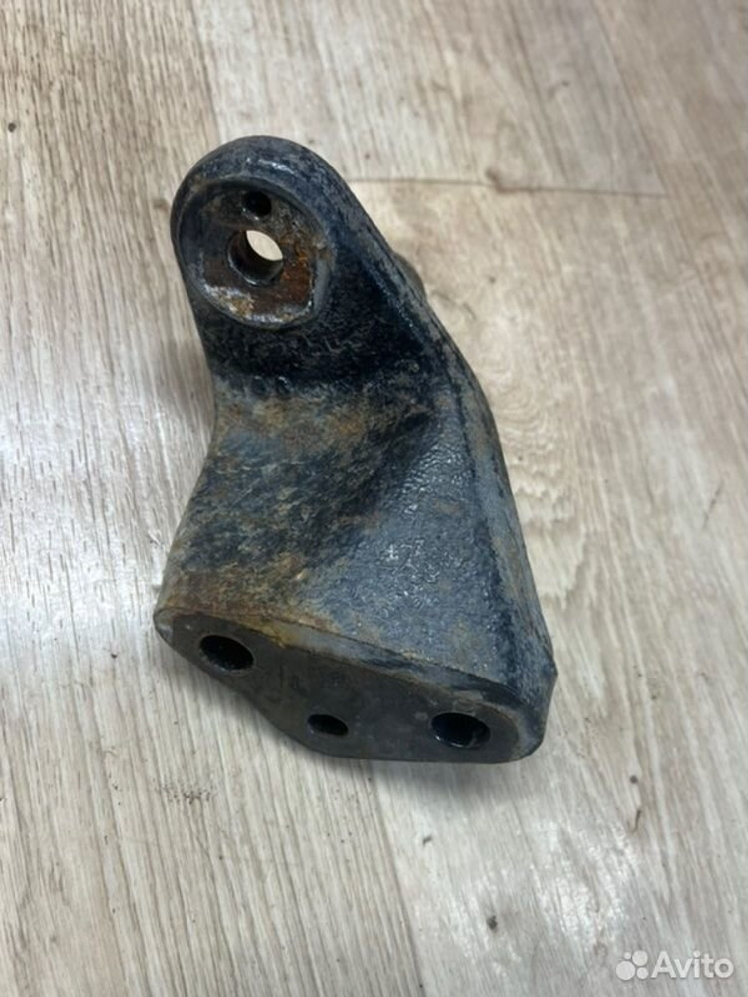 Крепление опоры двигателя Kia Ceed JD G4FG 2013, 1000 рублей, Семиозерка