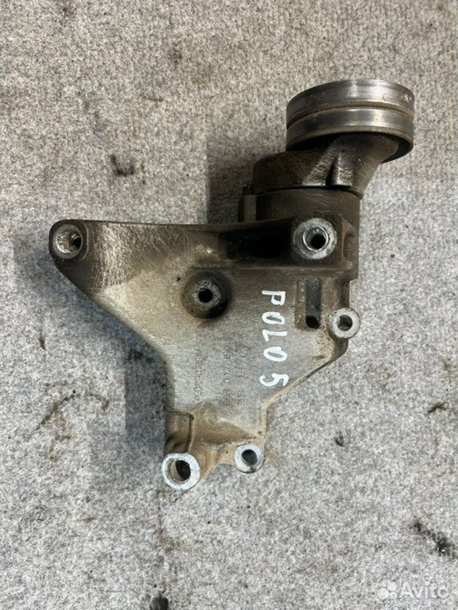 Кронштейн компрессора кондиционера Volkswagen Polo, 1200 рублей, Семиозерка