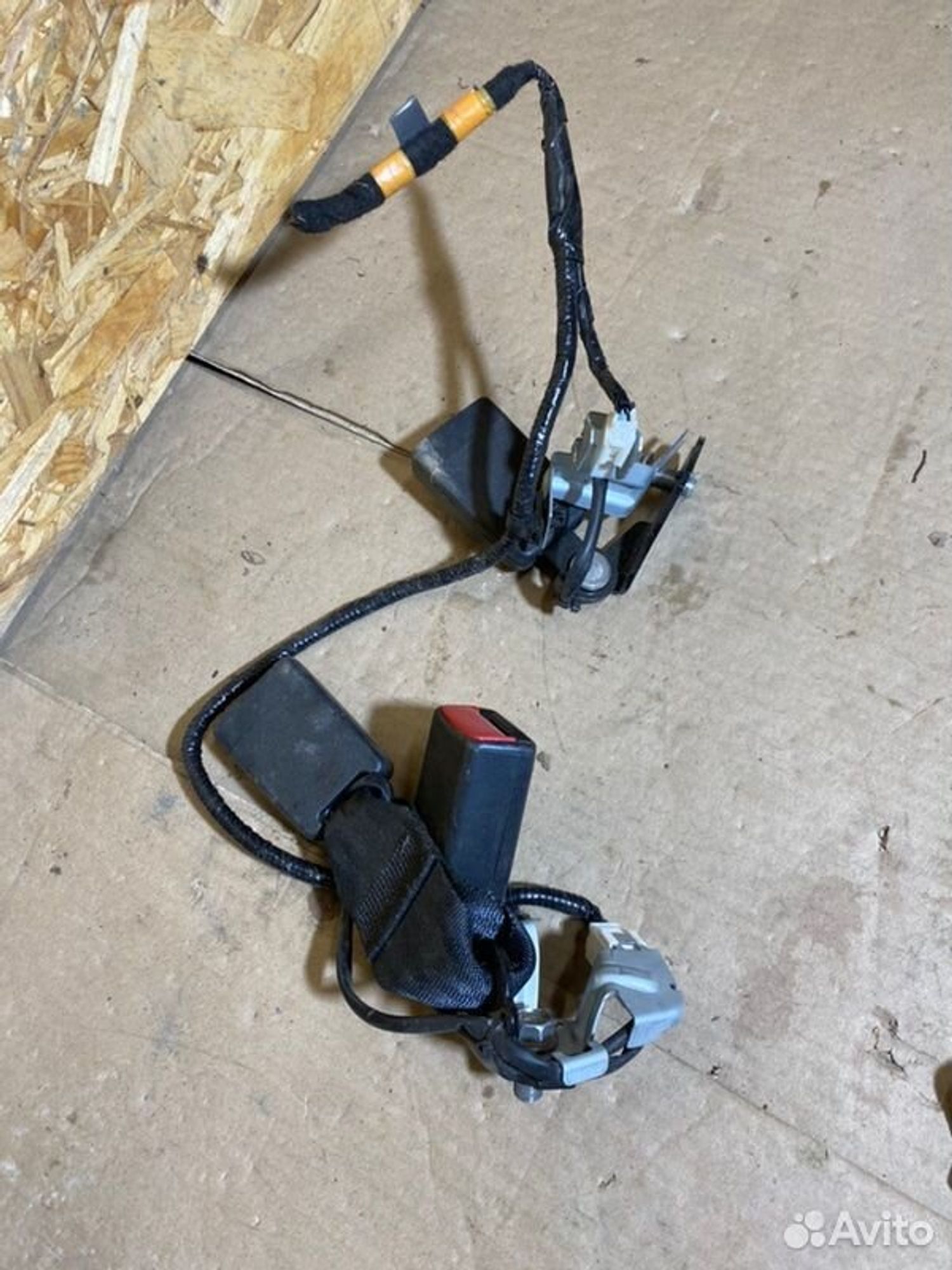 Ремень безопасности задний Mazda 3 BM Z6 2013, 1000 рублей, Семиозерка