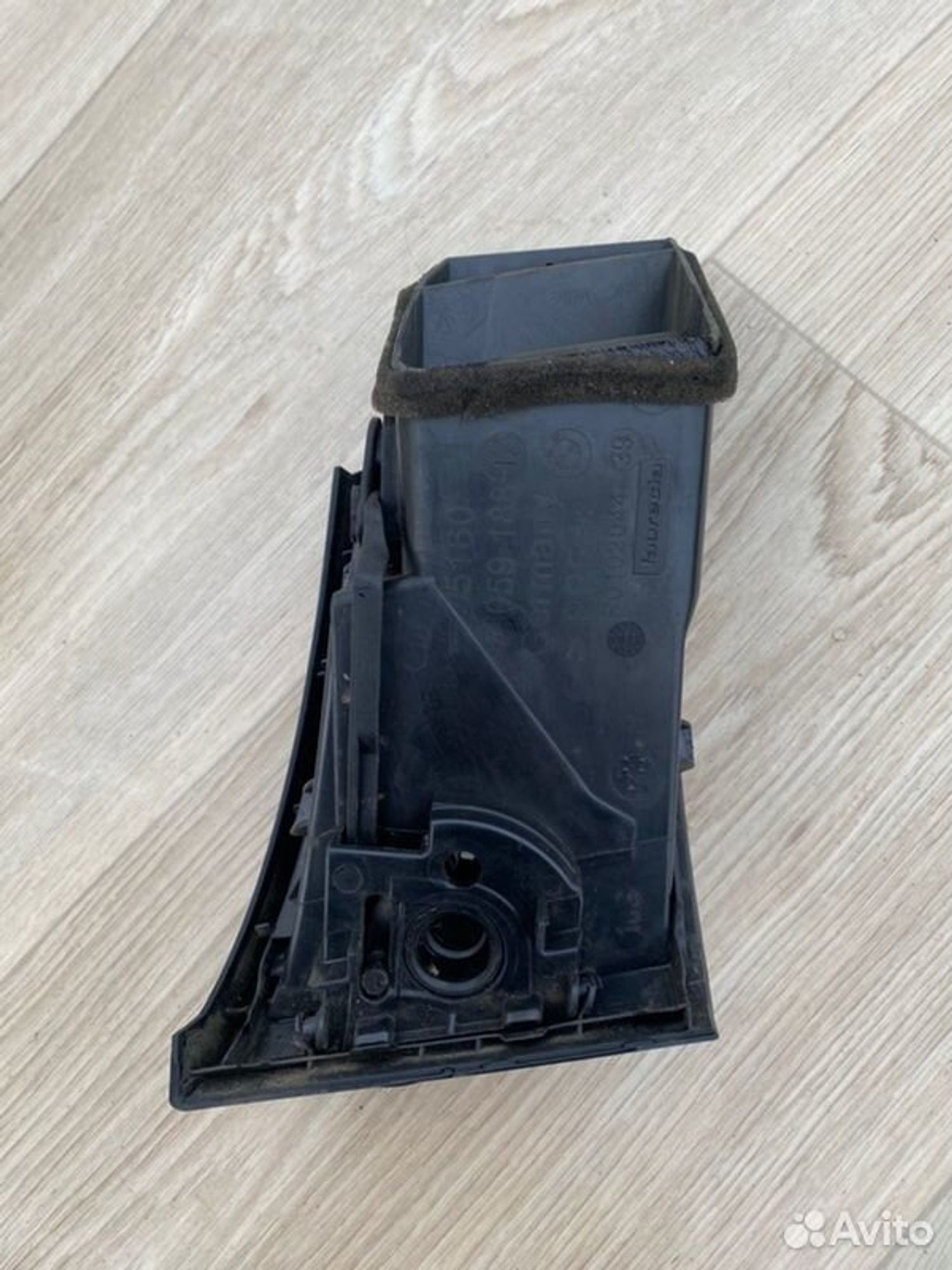 Дефлектор воздушный левый Bmw 1 E87 M47D20 2006, 1000 рублей, Семиозерка