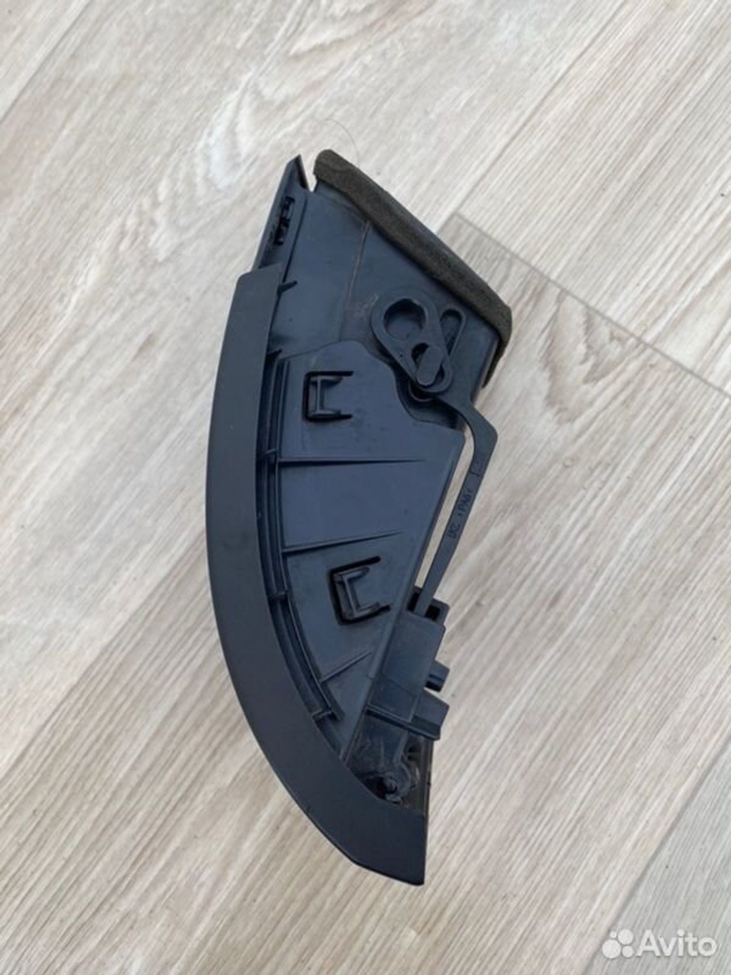 Дефлектор воздушный левый Bmw 1 E87 M47D20 2006, 1000 рублей, Семиозерка