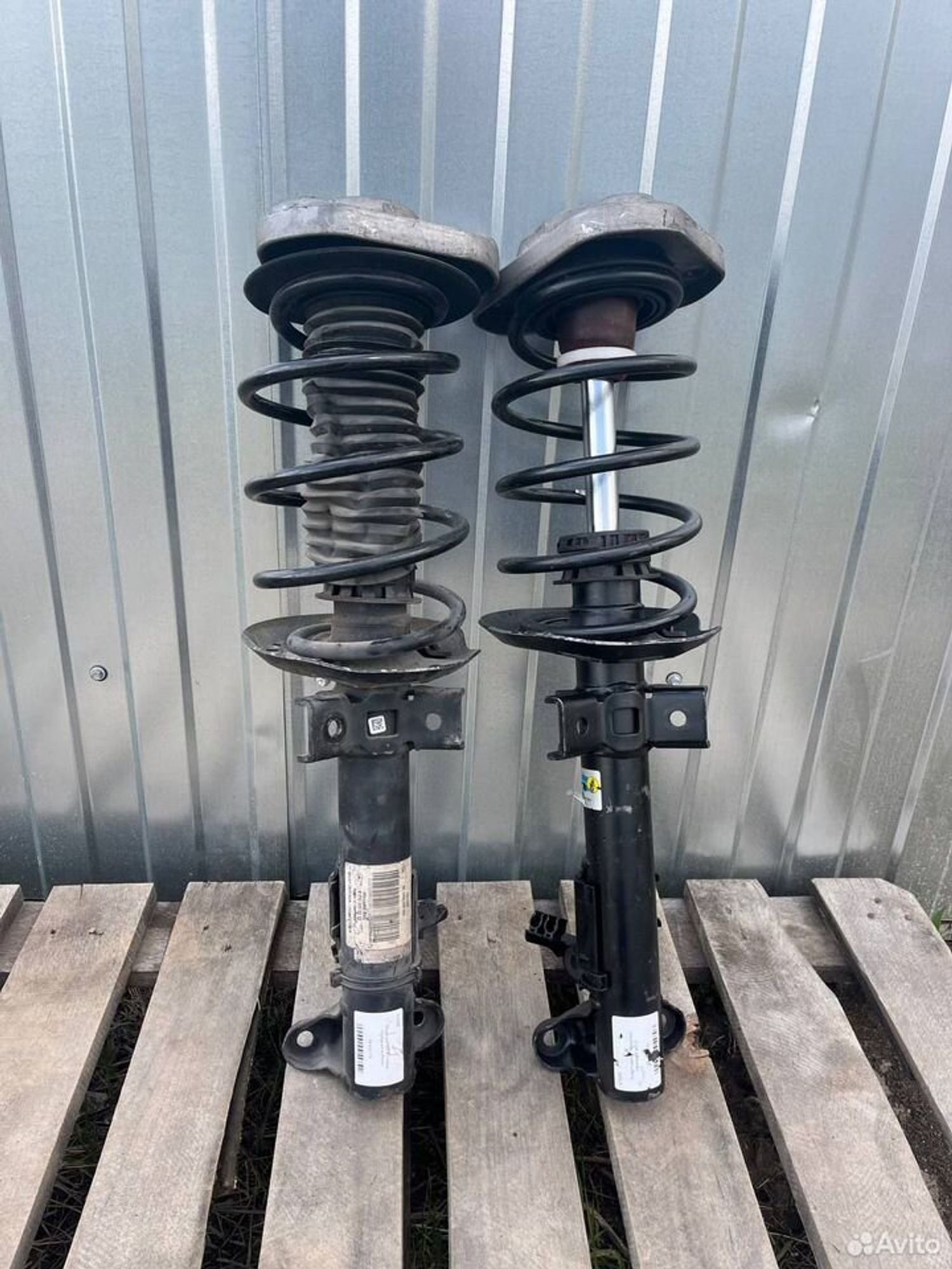 Передняя стойка w212 Mercedes, 19000 рублей, Семиозерка