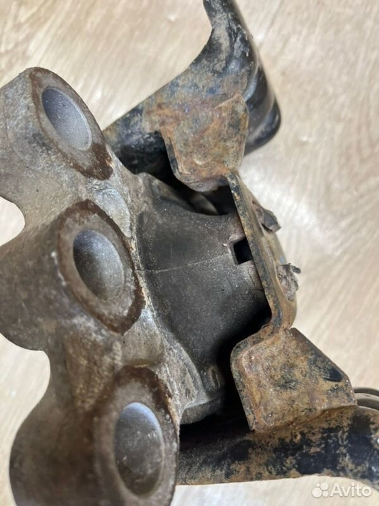 Подушка двигателя правая Chevrolet Cobalt B15D2, 2500 рублей, Семиозерка