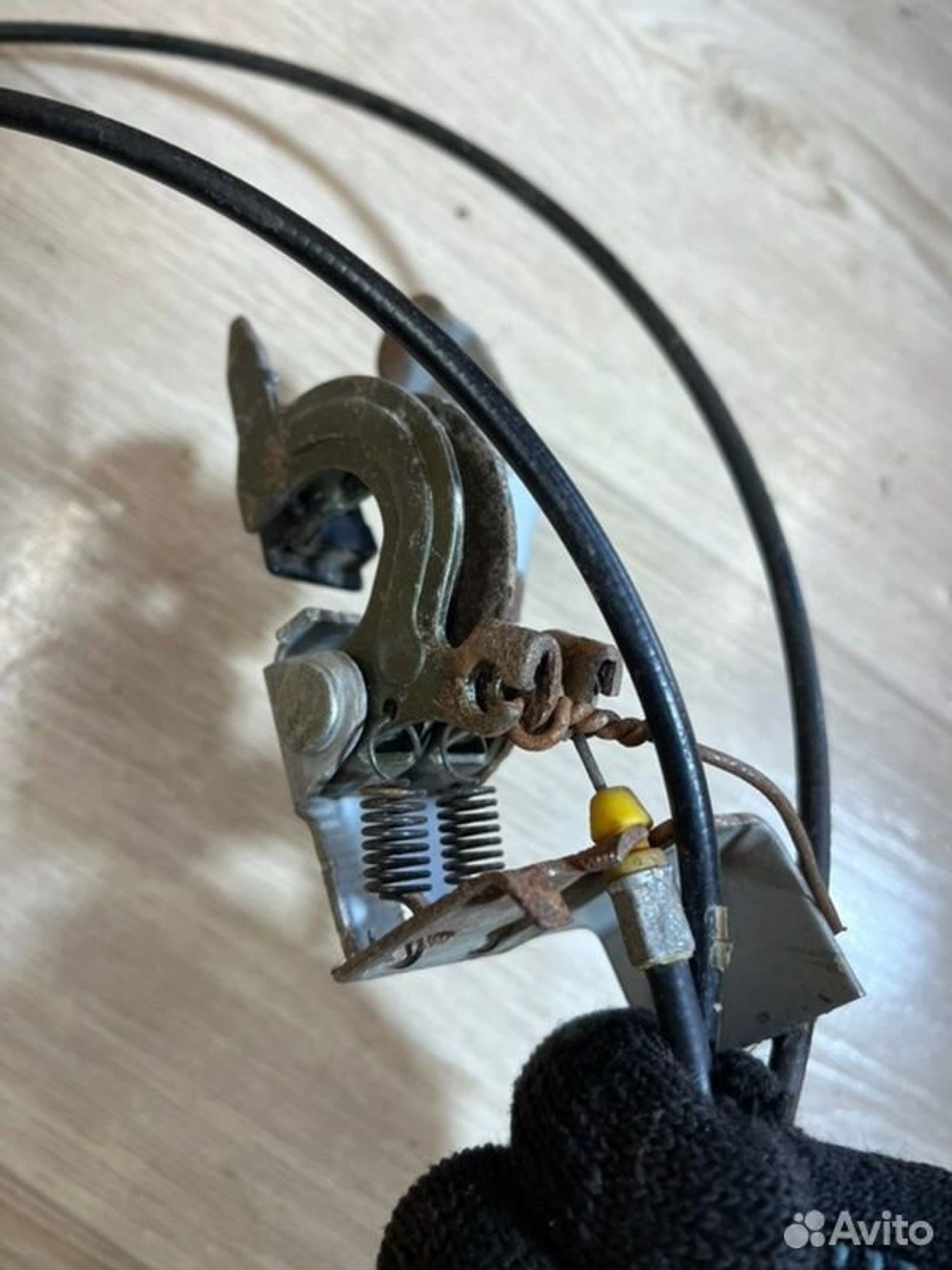 Трос лючка топливного бака Kia Spectra SD S6D 2007, 1500 рублей, Семиозерка