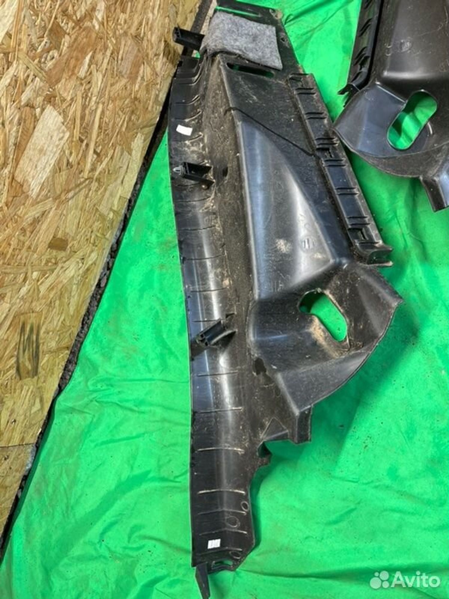 Обшивка салона Chevrolet Cruz J300 F16D3 2011, 800 рублей, Семиозерка