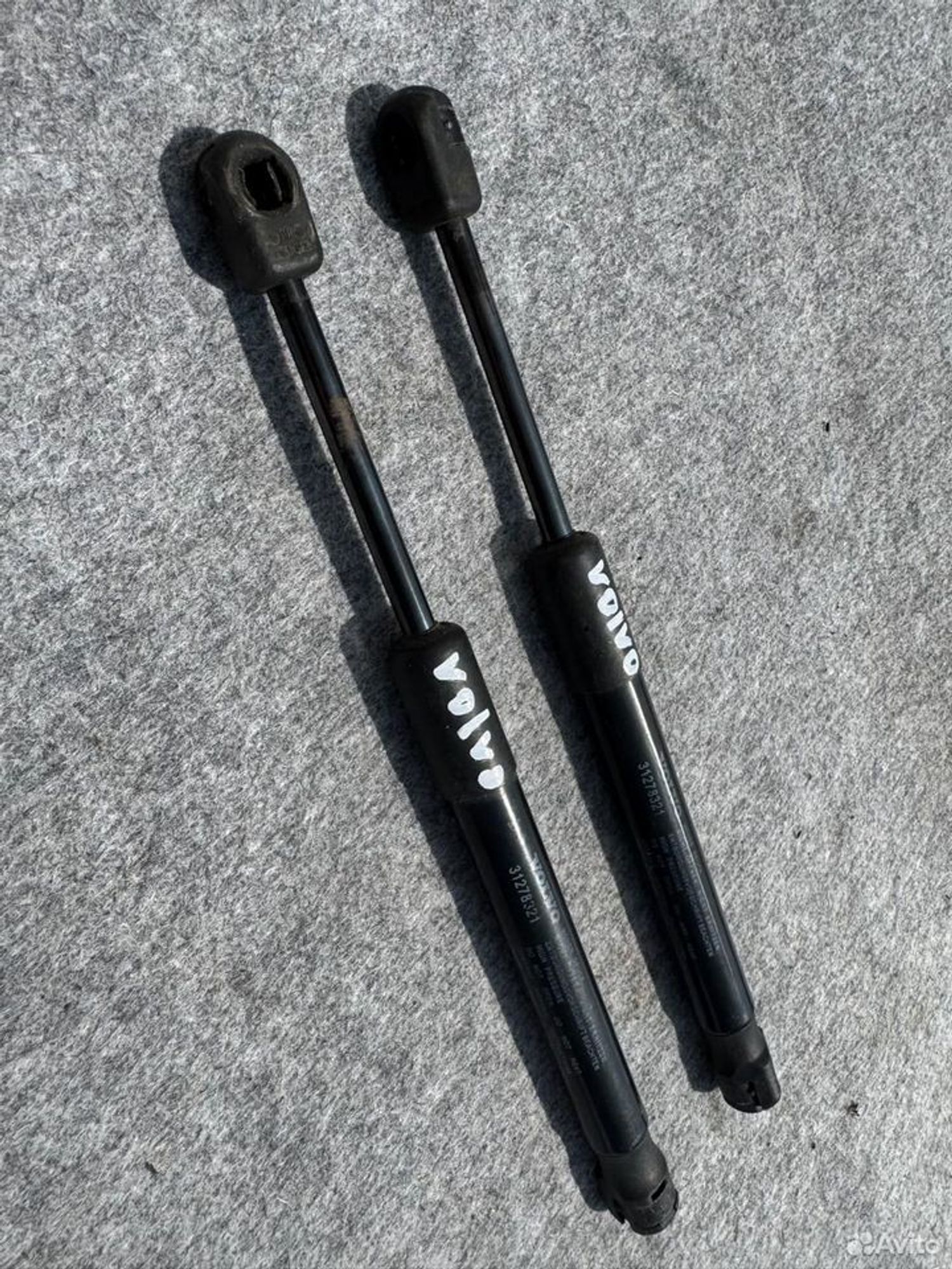 Амортизатор крышки багажника Вольво S60 2000-2009, 1500 рублей, Семиозерка