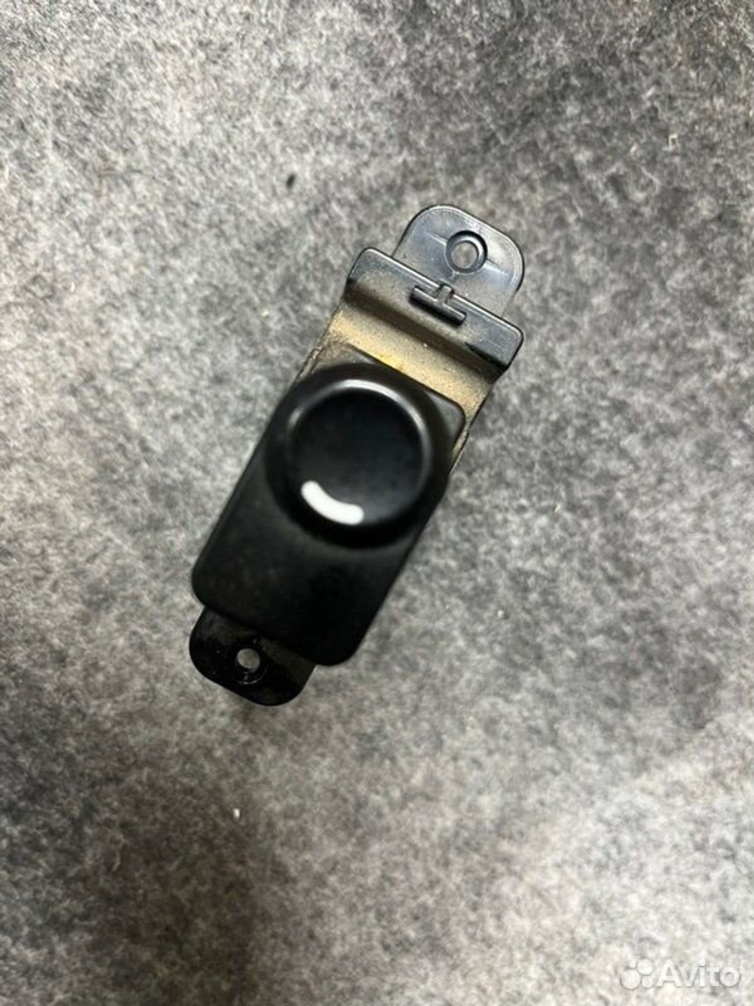 Кнопка стеклоподъемника передняя правая Hyundai, 800 рублей, Семиозерка