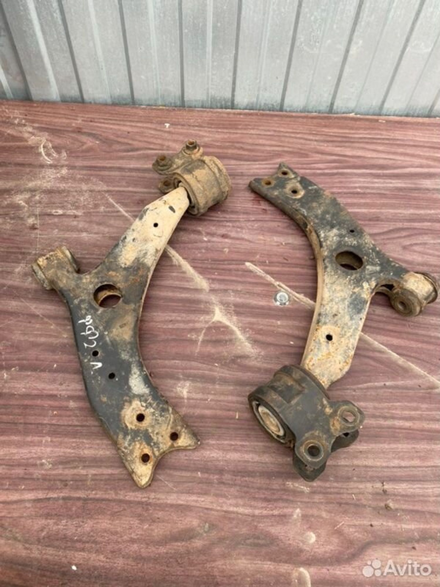 Рычаг подвески нижний передний Ford Focus CB4 shda, 1300 рублей, Семиозерка