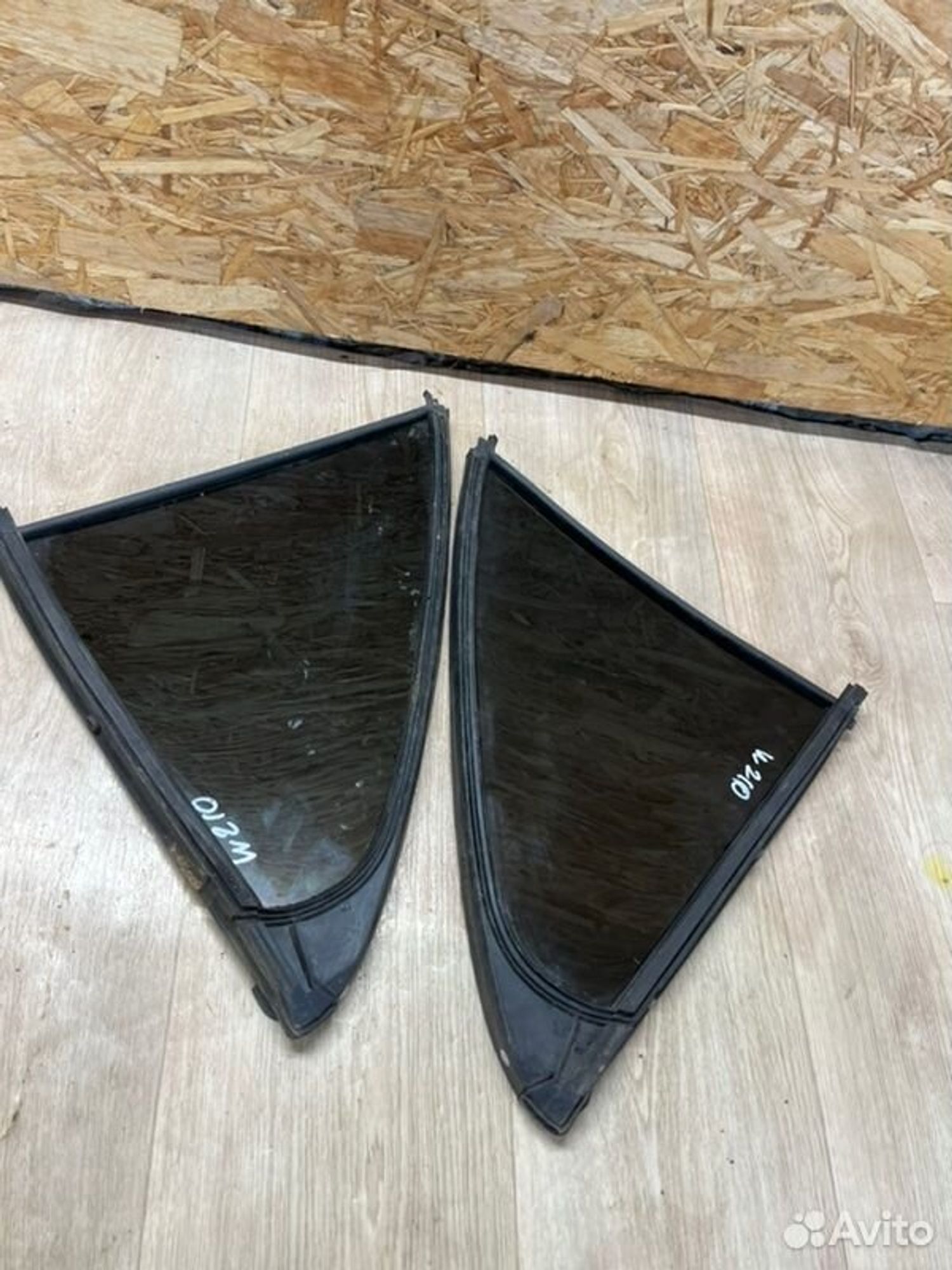 Форточка двери задняя Mercedes E240 W210 M112911, 1000 рублей, Семиозерка