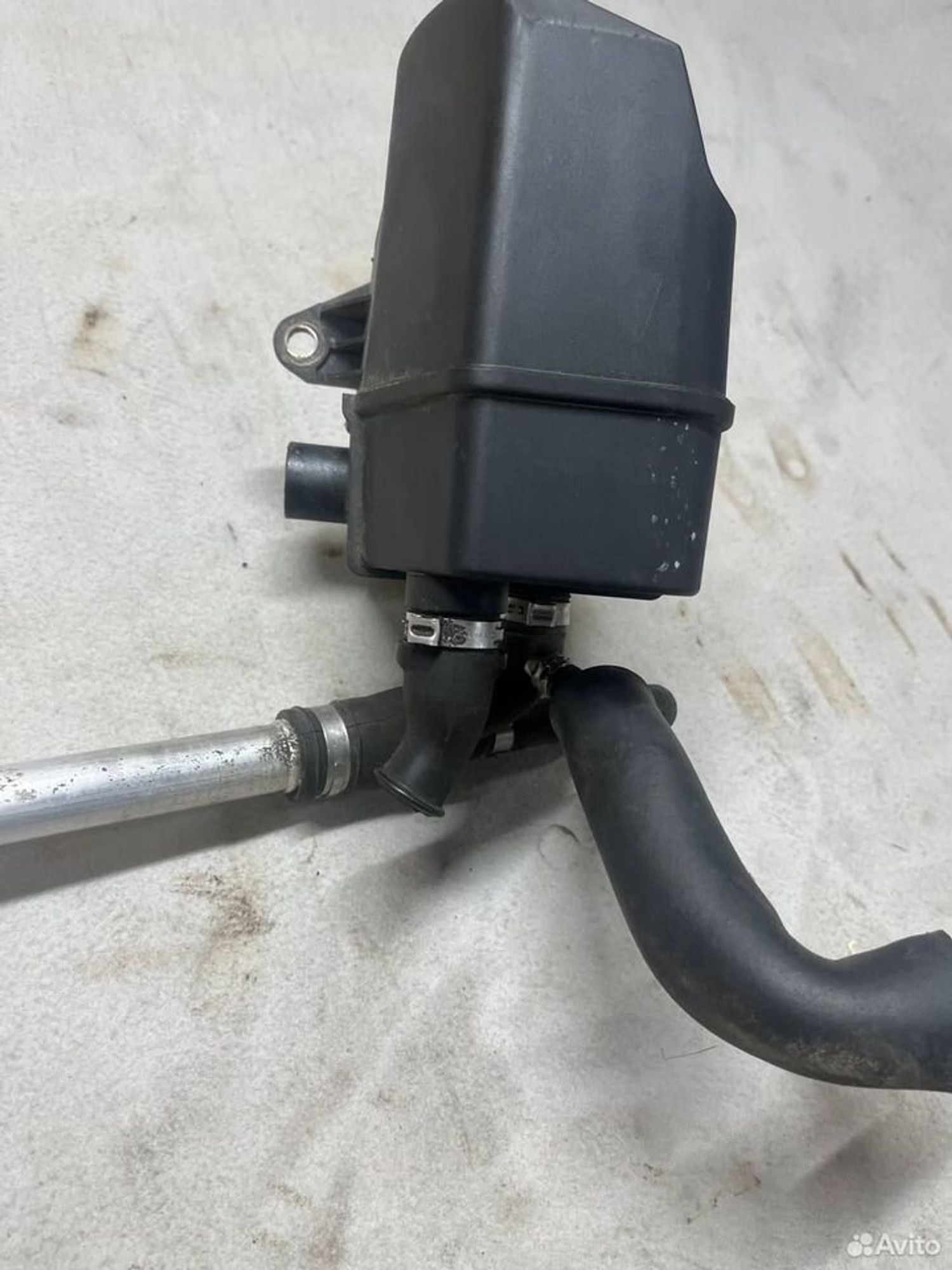 Маслоотделитель Volvo b5254t2, 4000 рублей, Семиозерка