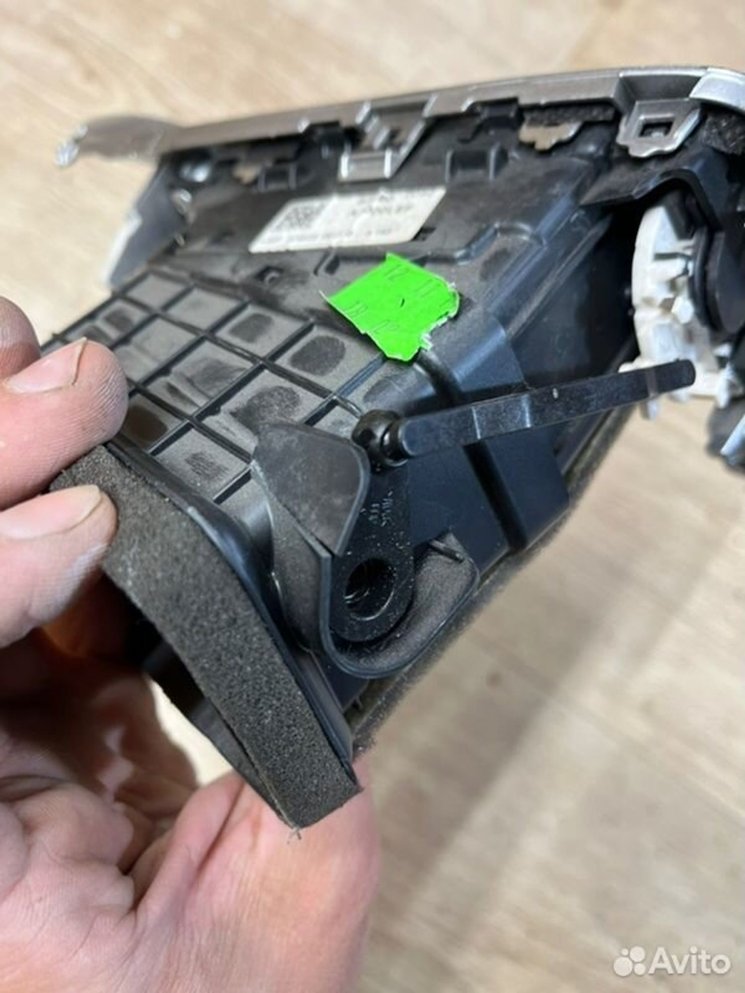 Дефлектор воздушный левый Kia Ceed JD G4FG 2013, 1600 рублей, Семиозерка