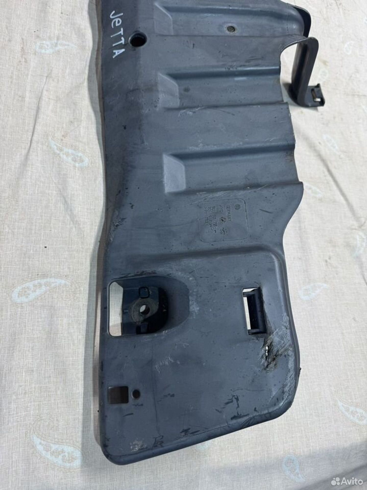 Пыльник днища задний Passat / Jetta 6, 1500 рублей, Семиозерка