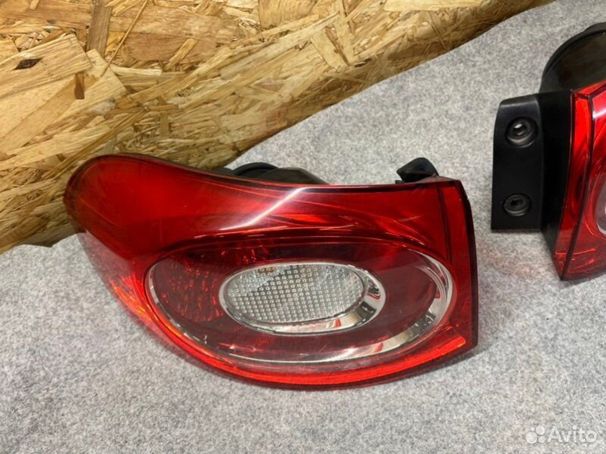 Фонарь Volkswagen Tiguan SUV NF CAW 2011, 7000 рублей, Семиозерка