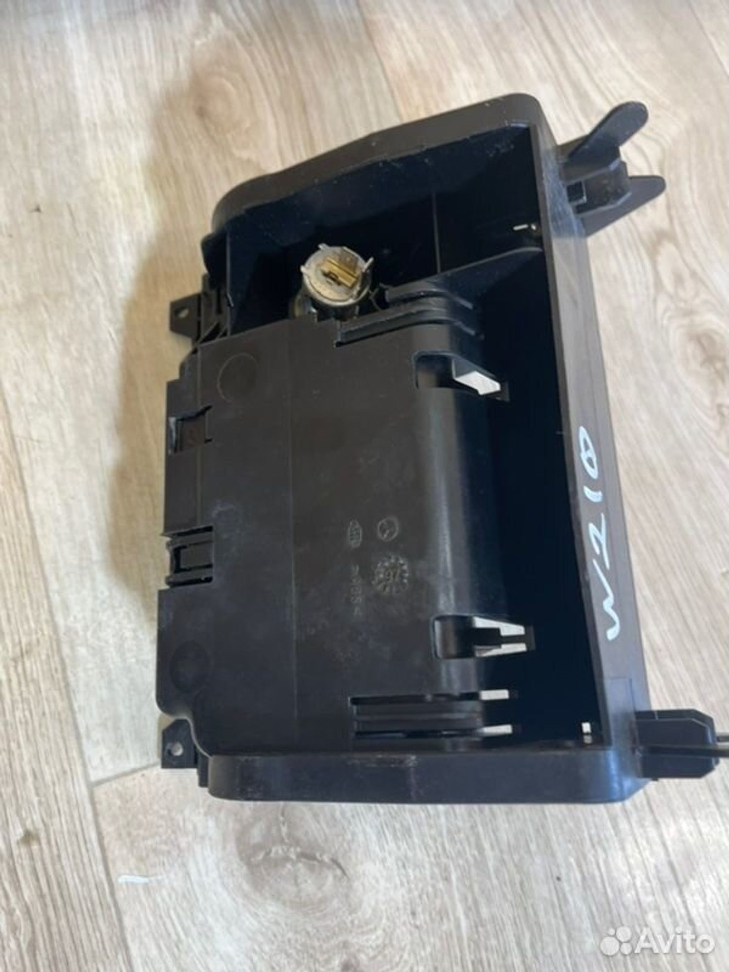 Пепельница Mercedes E240 W210 M112911 1998, 1500 рублей, Семиозерка