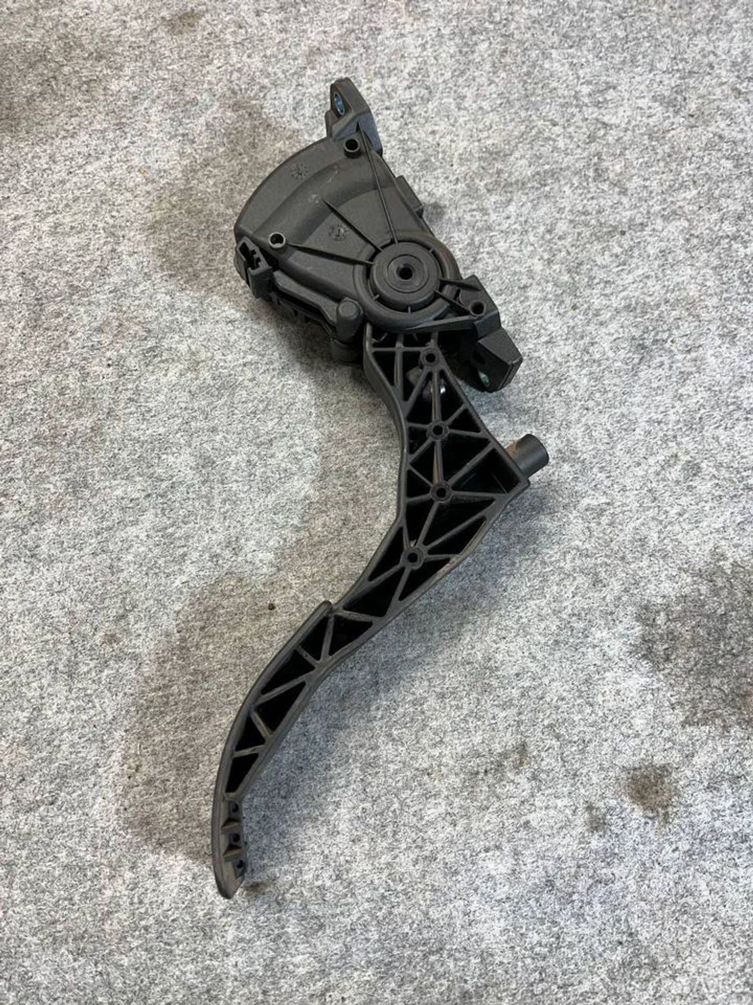 Педаль газа polo 5, 1500 рублей, Семиозерка