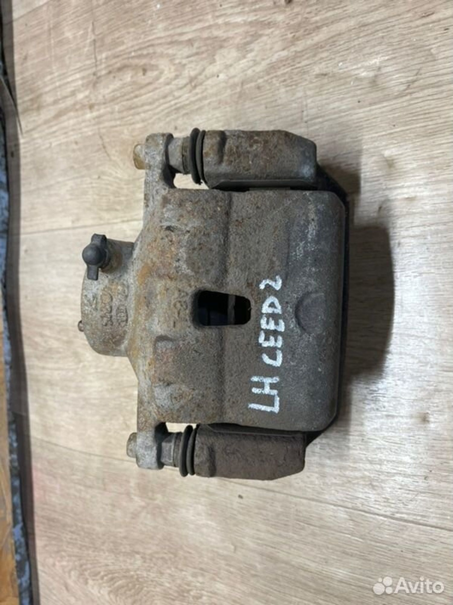 Суппорт тормозной передний левый Kia Ceed JD G4FG, 2500 рублей, Семиозерка